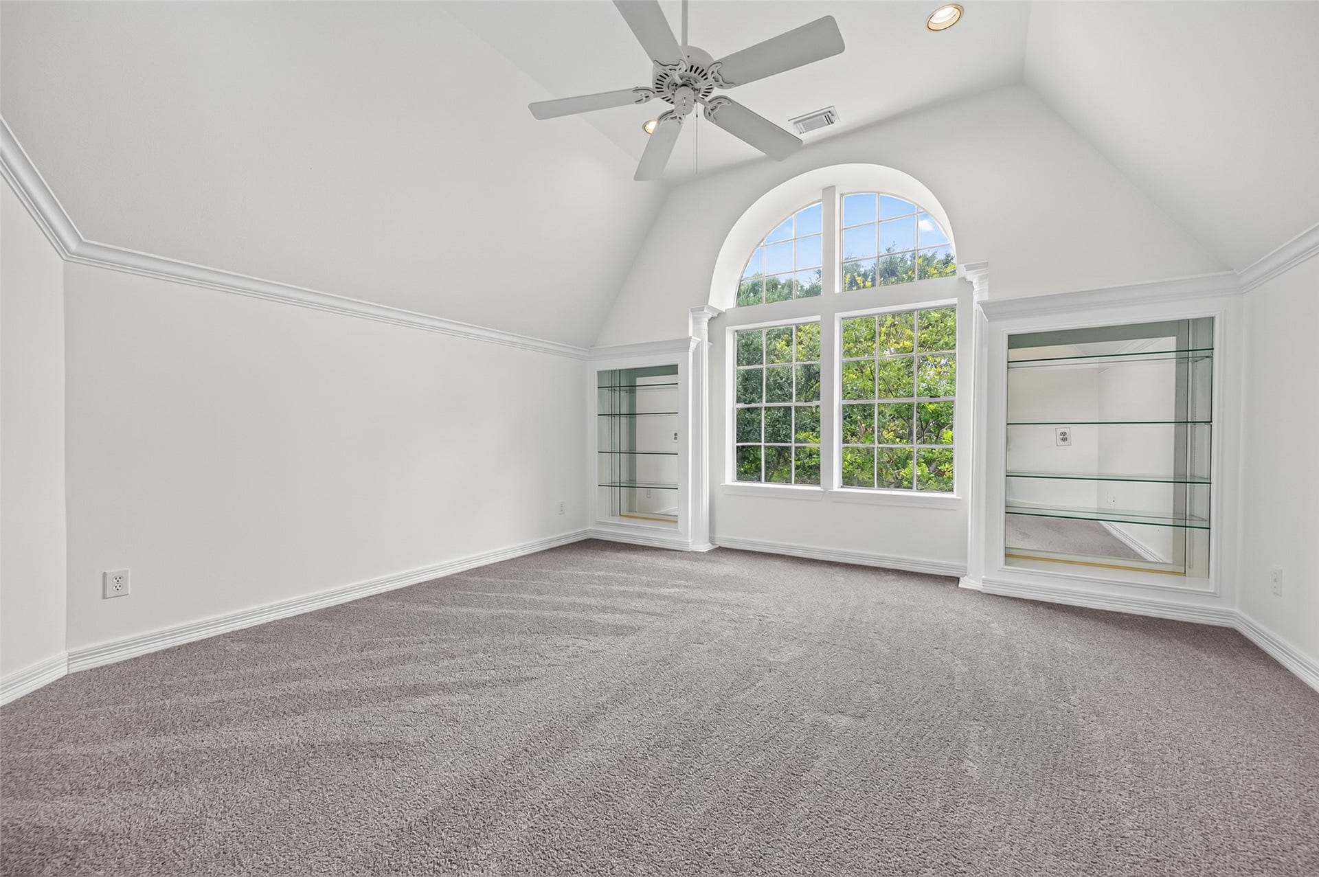 18 Tredington Street, Sugar Land, TX 77479 18 Tredington Street, Sugar Land, TX 77479