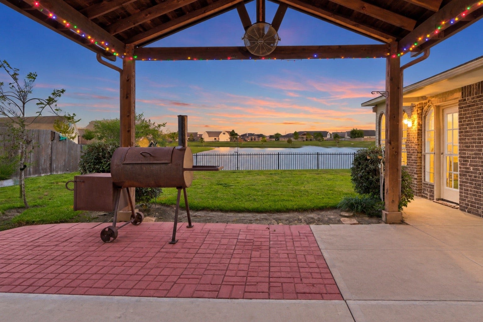 6611 Marble Falls Lane, Manvel, TX 77578 6611 Marble Falls Lane, Manvel, TX 77578