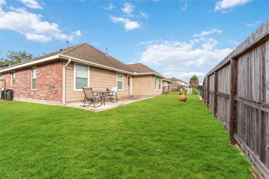 Property photo for 4700 Lake Line Court, Alvin, TX