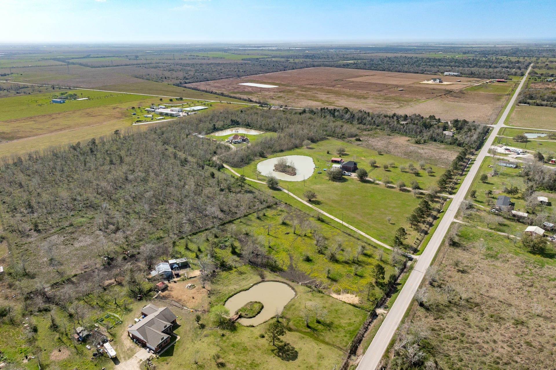 00 County Road 203, Liverpool, TX 77577