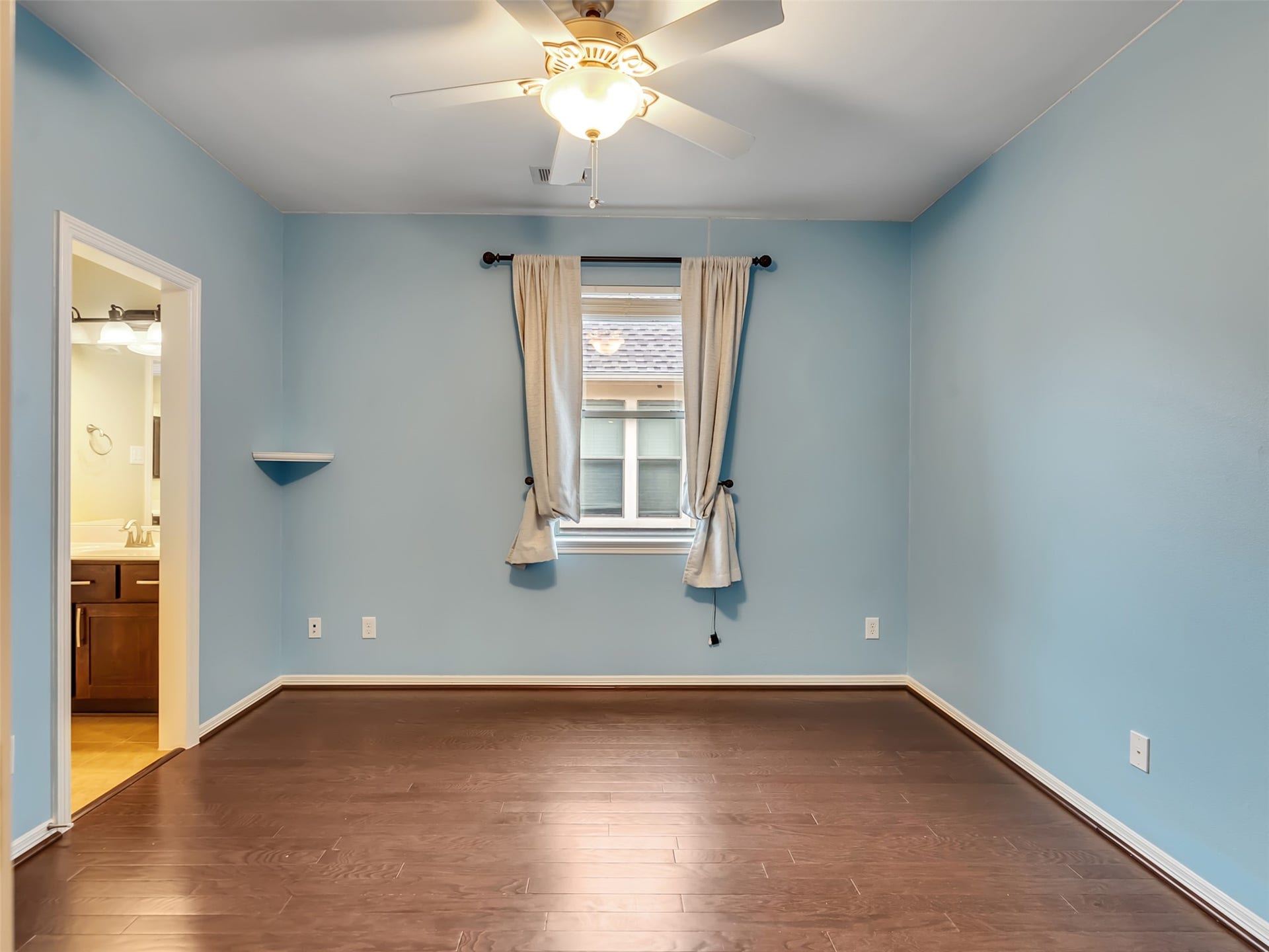 4702 Burclare Court, Sugar Land, TX 77479 4702 Burclare Court, Sugar Land, TX 77479