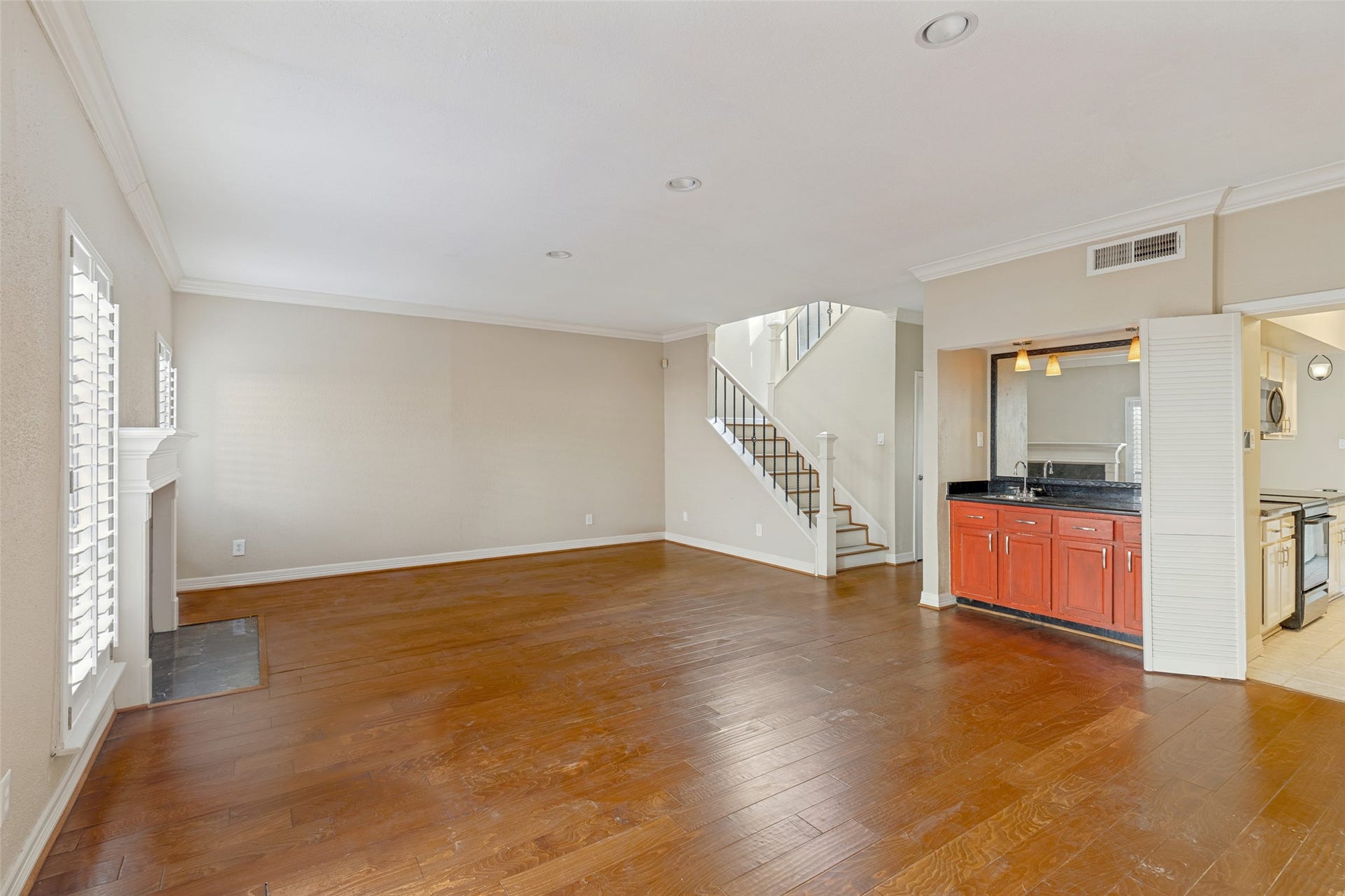 9400 Doliver Drive, #59, Houston, TX 77063 9400 Doliver Drive, #59, Houston, TX 77063