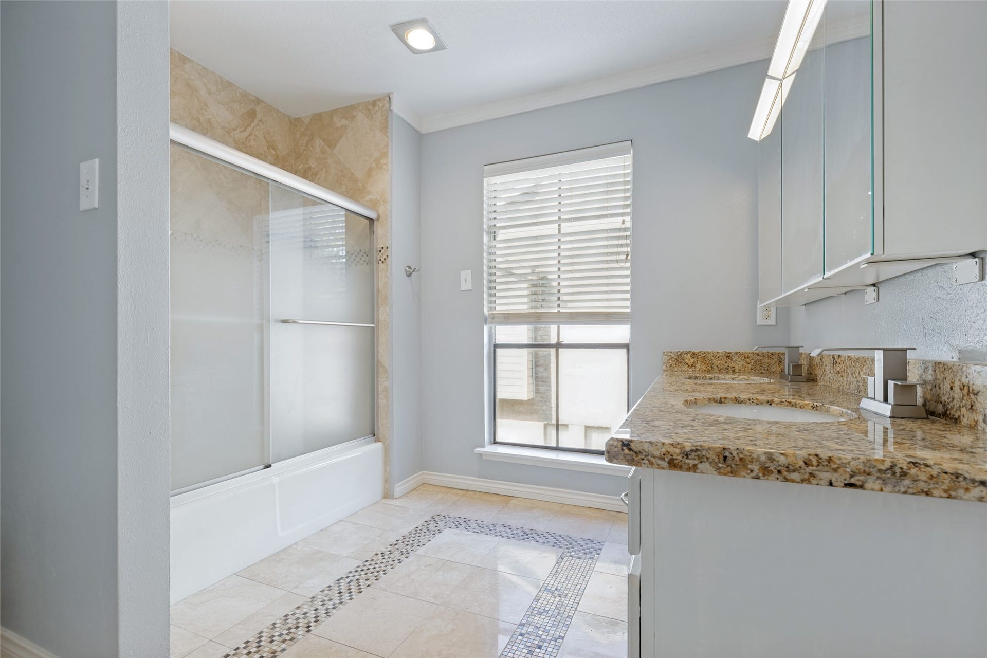 9400 Doliver Drive, #59, Houston, TX 77063 9400 Doliver Drive, #59, Houston, TX 77063