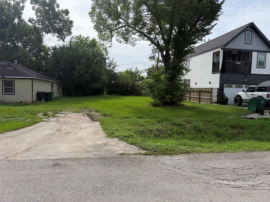 Property photo for 7239 Conley Street, Houston, TX
