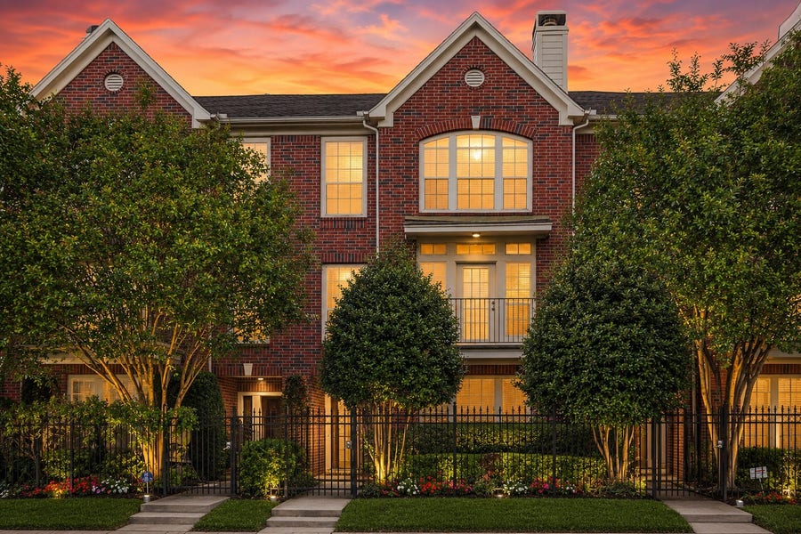 Property photo for 1814 Matthews Street, Houston, TX