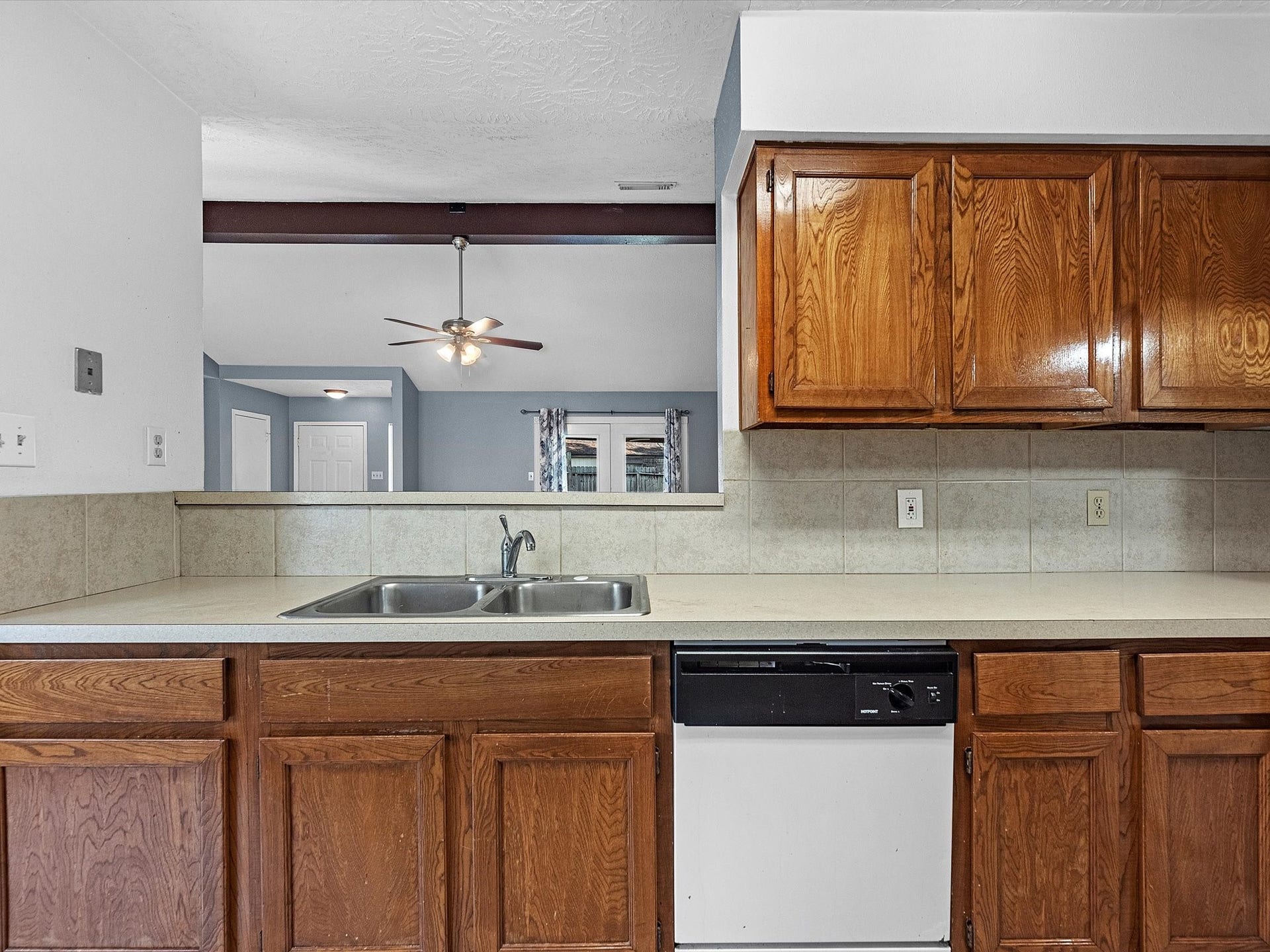 9902 Stepney Green Drive, Houston, TX 77070
