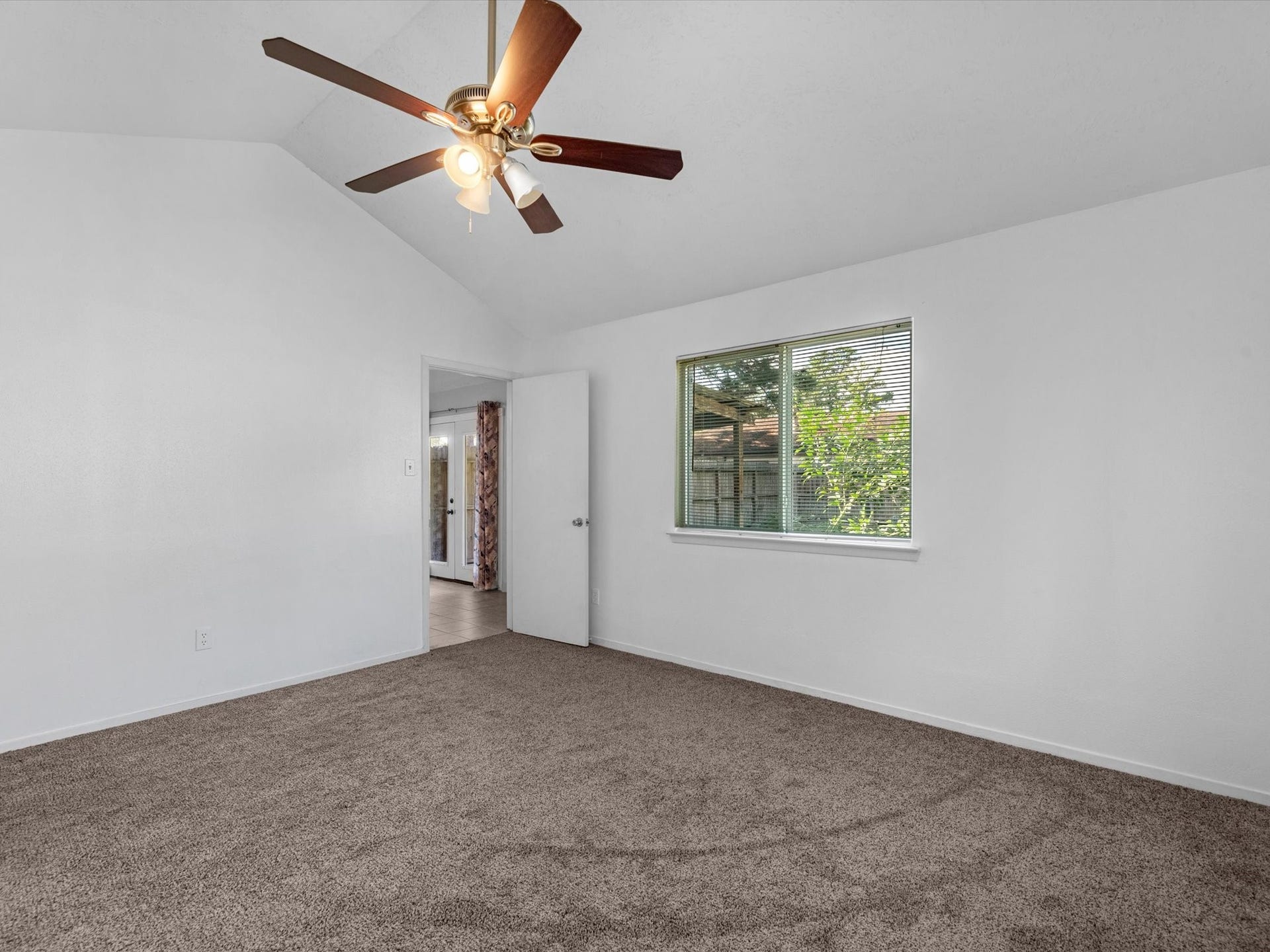 9902 Stepney Green Drive, Houston, TX 77070