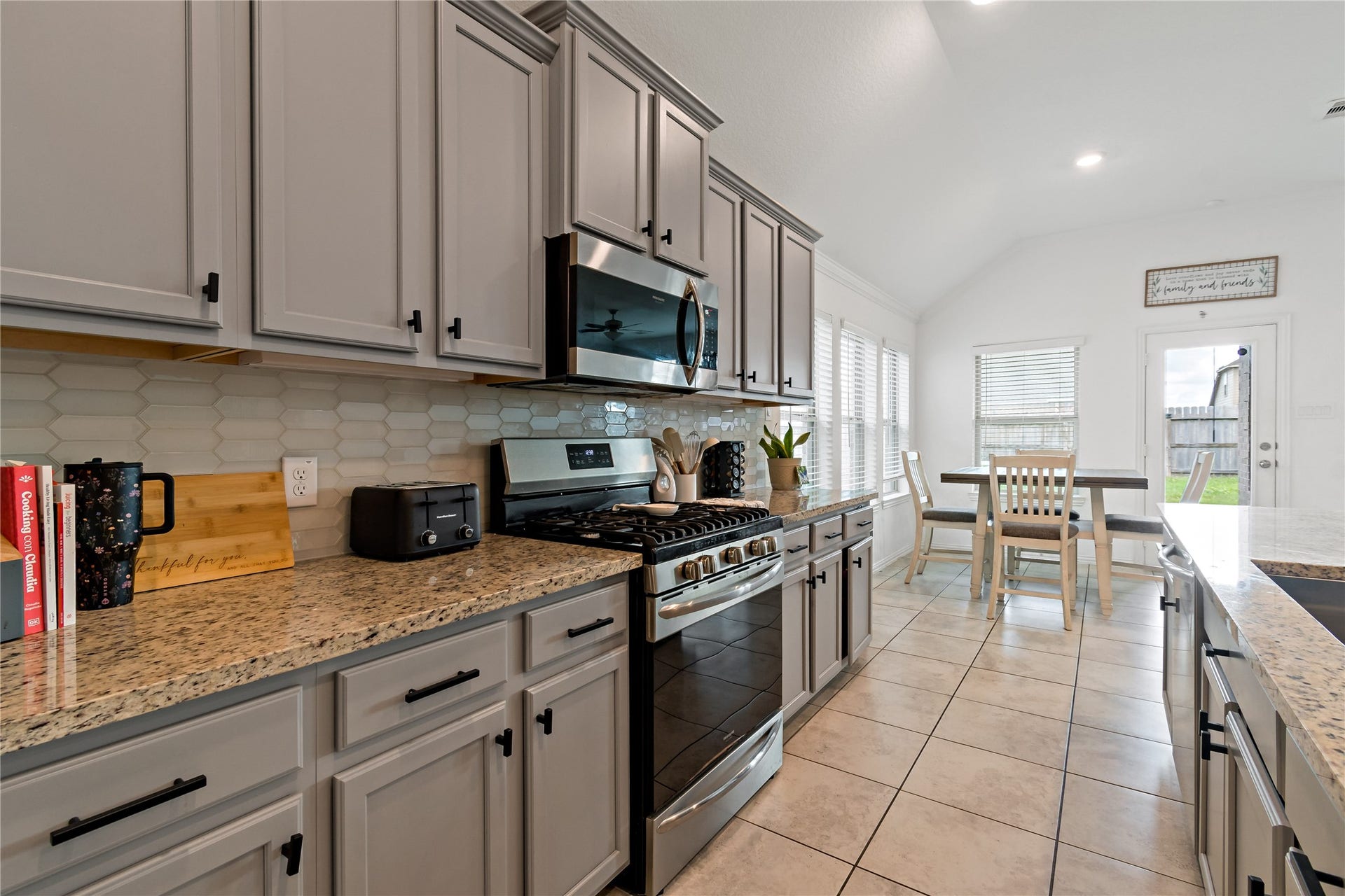 4437 Orono Summit Trail, Rosharon, TX 77583