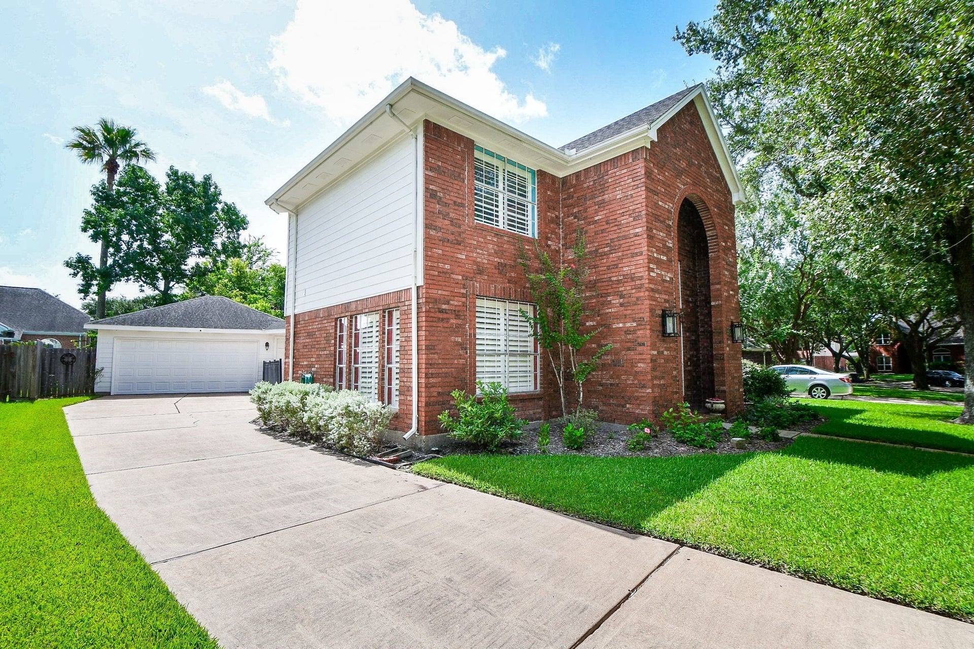 5430 Davids Bend Drive, Sugar Land, TX 77479