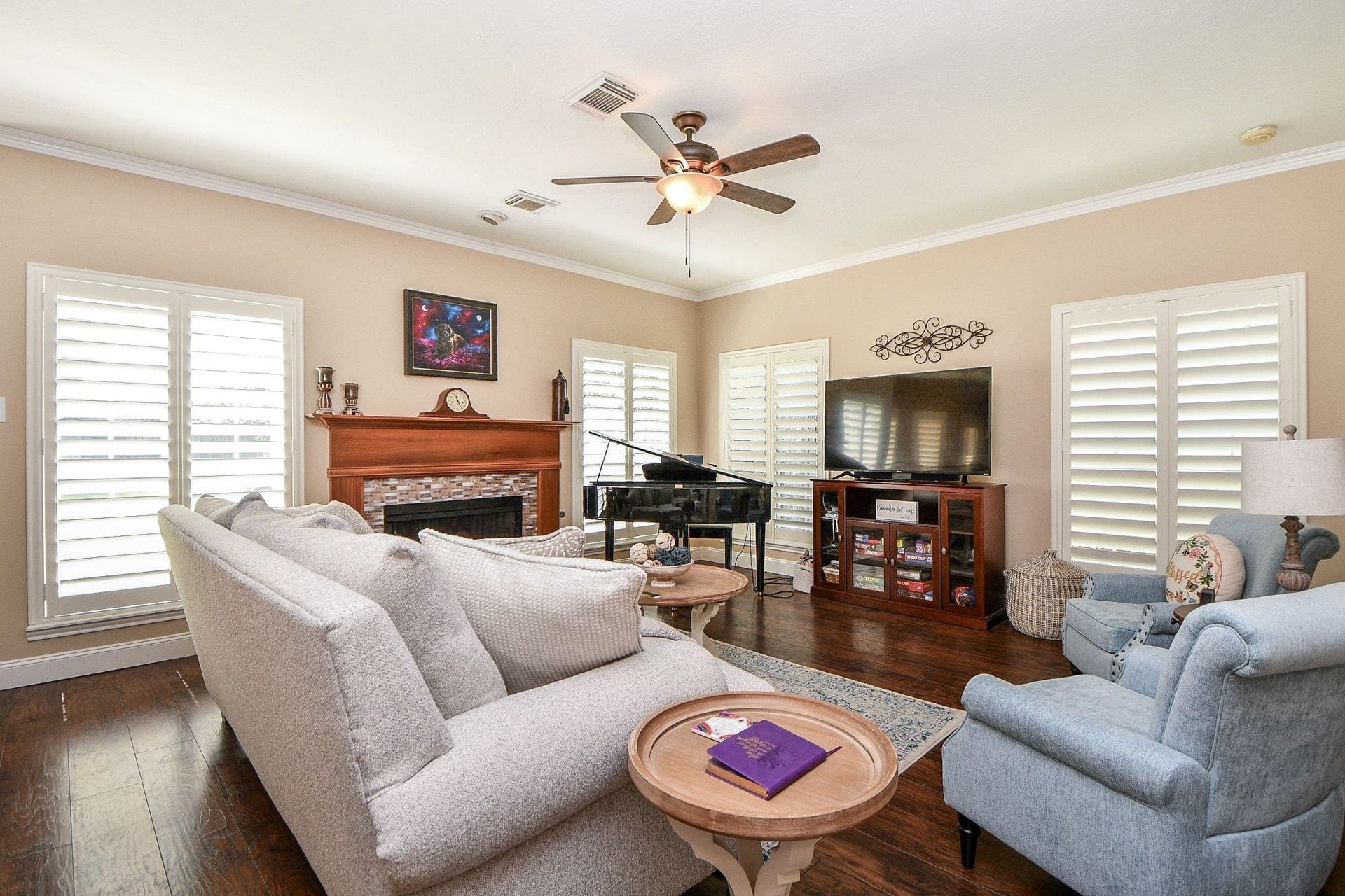 5430 Davids Bend Drive, Sugar Land, TX 77479