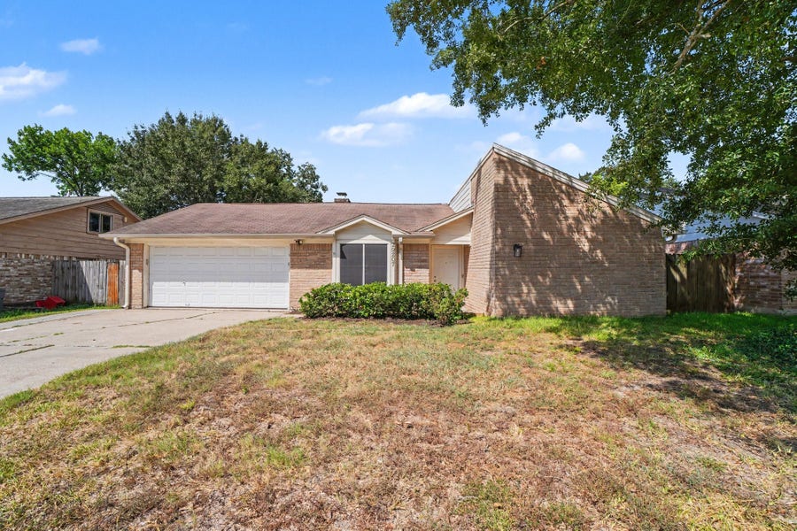Property photo for 29207 Fox Run Boulevard, Spring, TX