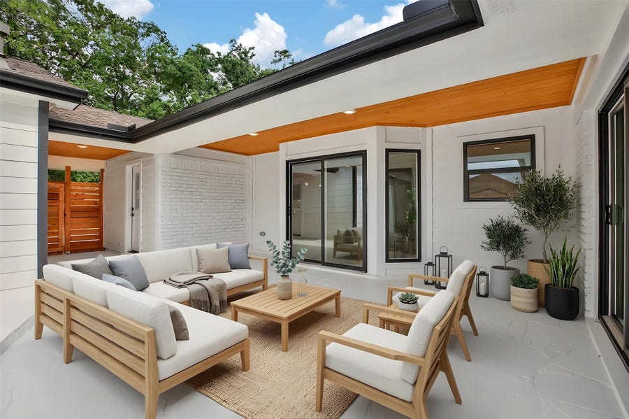 Property photo for 5102 Kinglet Street, Houston, TX
