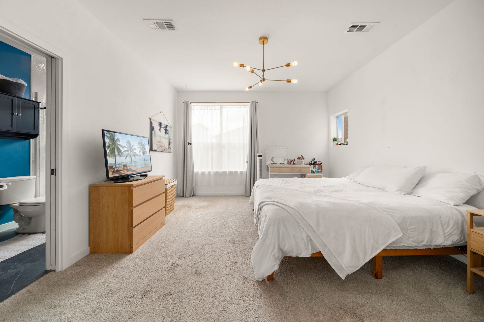 429 Meadow Street, Houston, TX 77020 429 Meadow Street, Houston, TX 77020