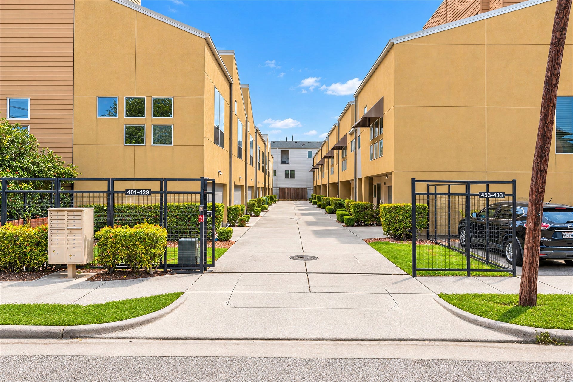 429 Meadow Street, Houston, TX 77020 429 Meadow Street, Houston, TX 77020