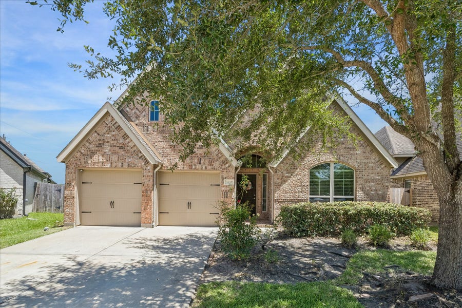 Property photo for 3617 Spring Heights Court, Pearland, TX