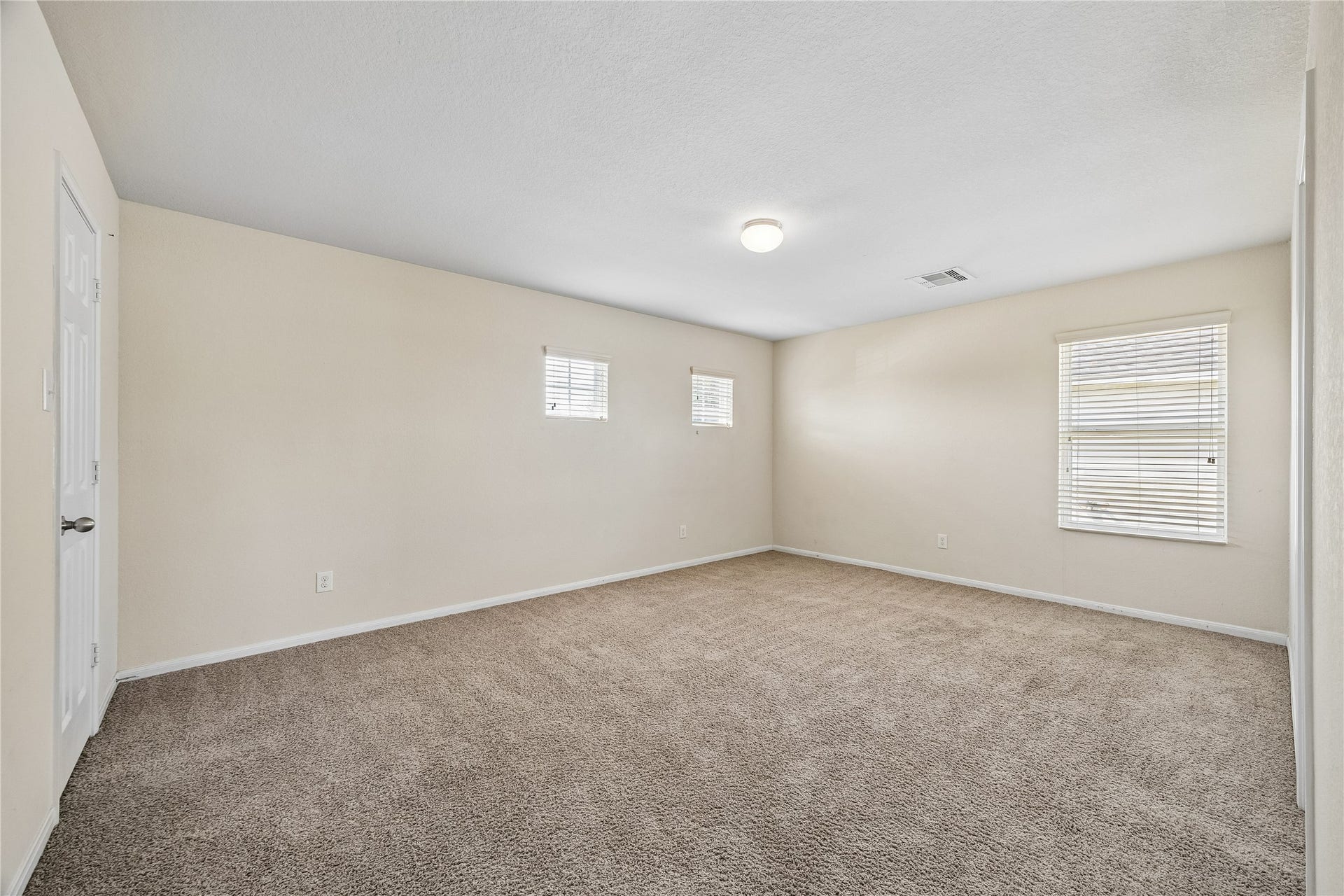 2307 Cloudy Bay Drive, Fresno, TX 77545 2307 Cloudy Bay Drive, Fresno, TX 77545