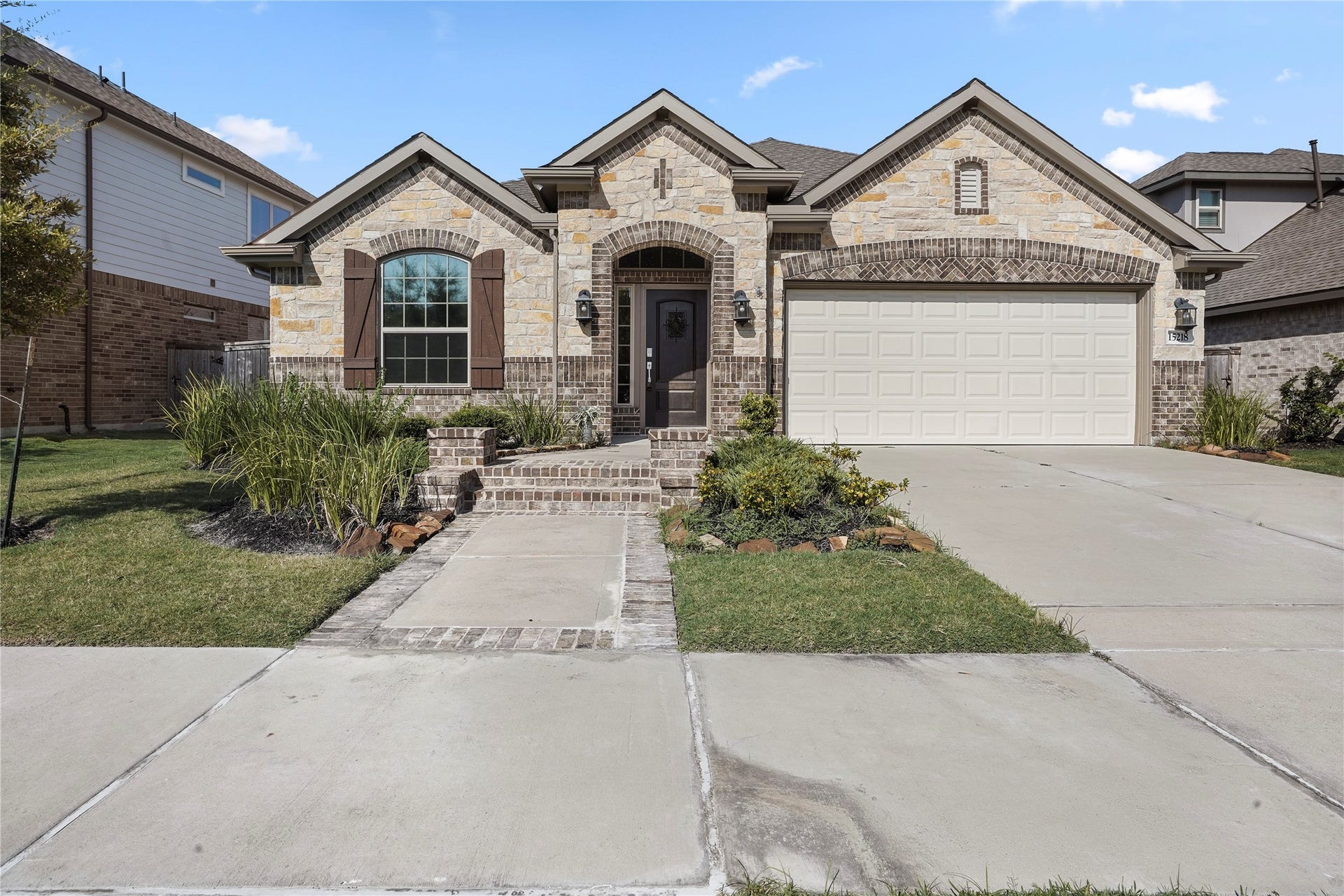 15218 Kickapoo Cavern Drive, Cypress, TX 77433