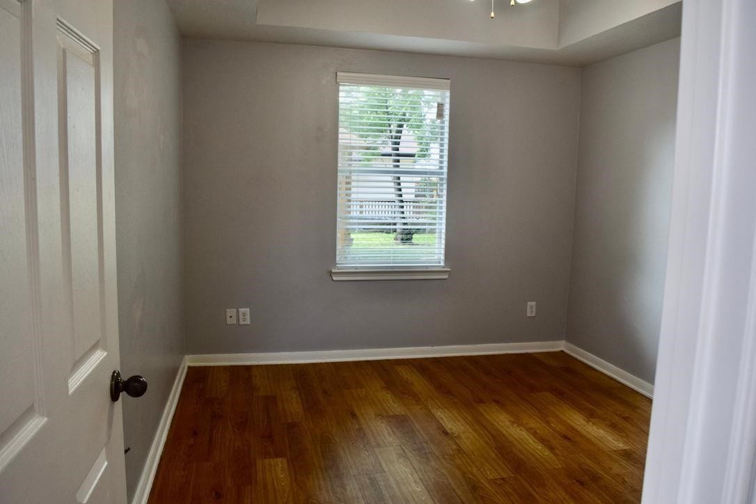 2302 Colorado Street, Houston, TX 77007 One of 2 bedrooms of Unit A