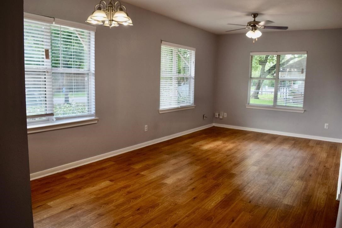 2302 Colorado Street, Houston, TX 77007 Living Room of Unit A Located on the First Floor