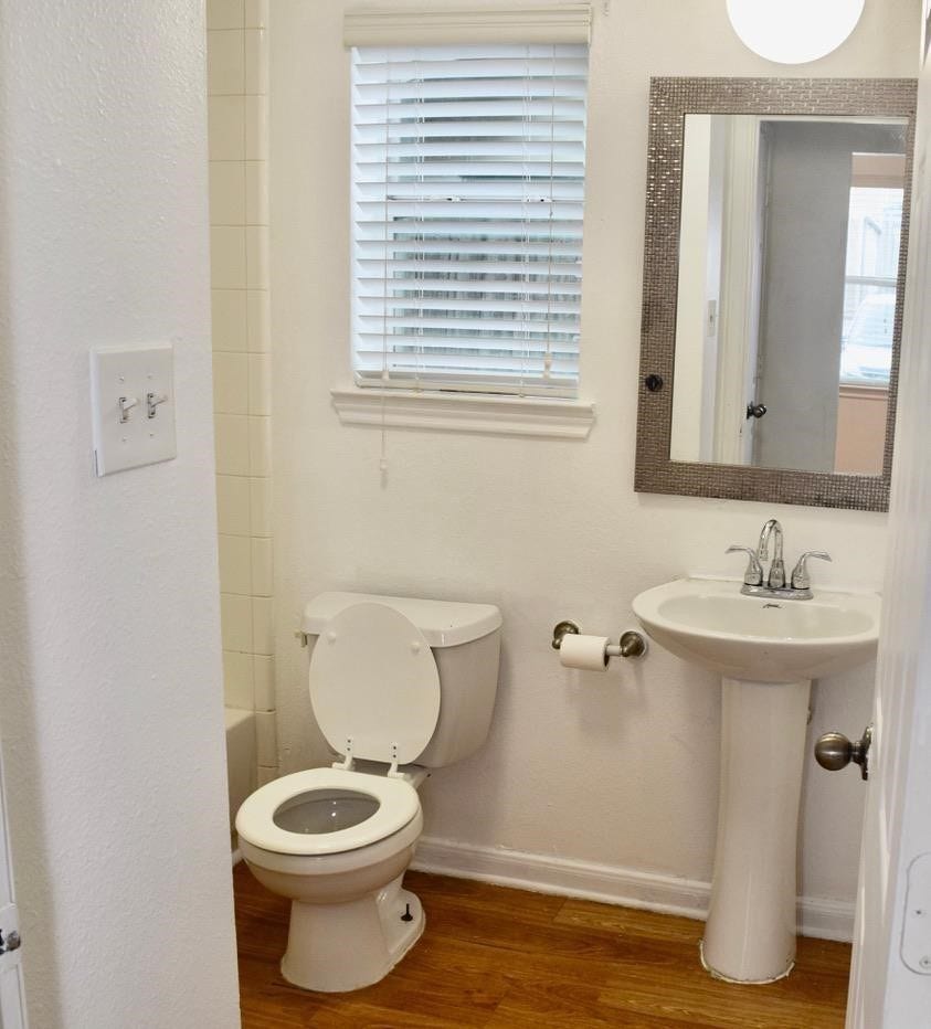 2302 Colorado Street, Houston, TX 77007 Unit B