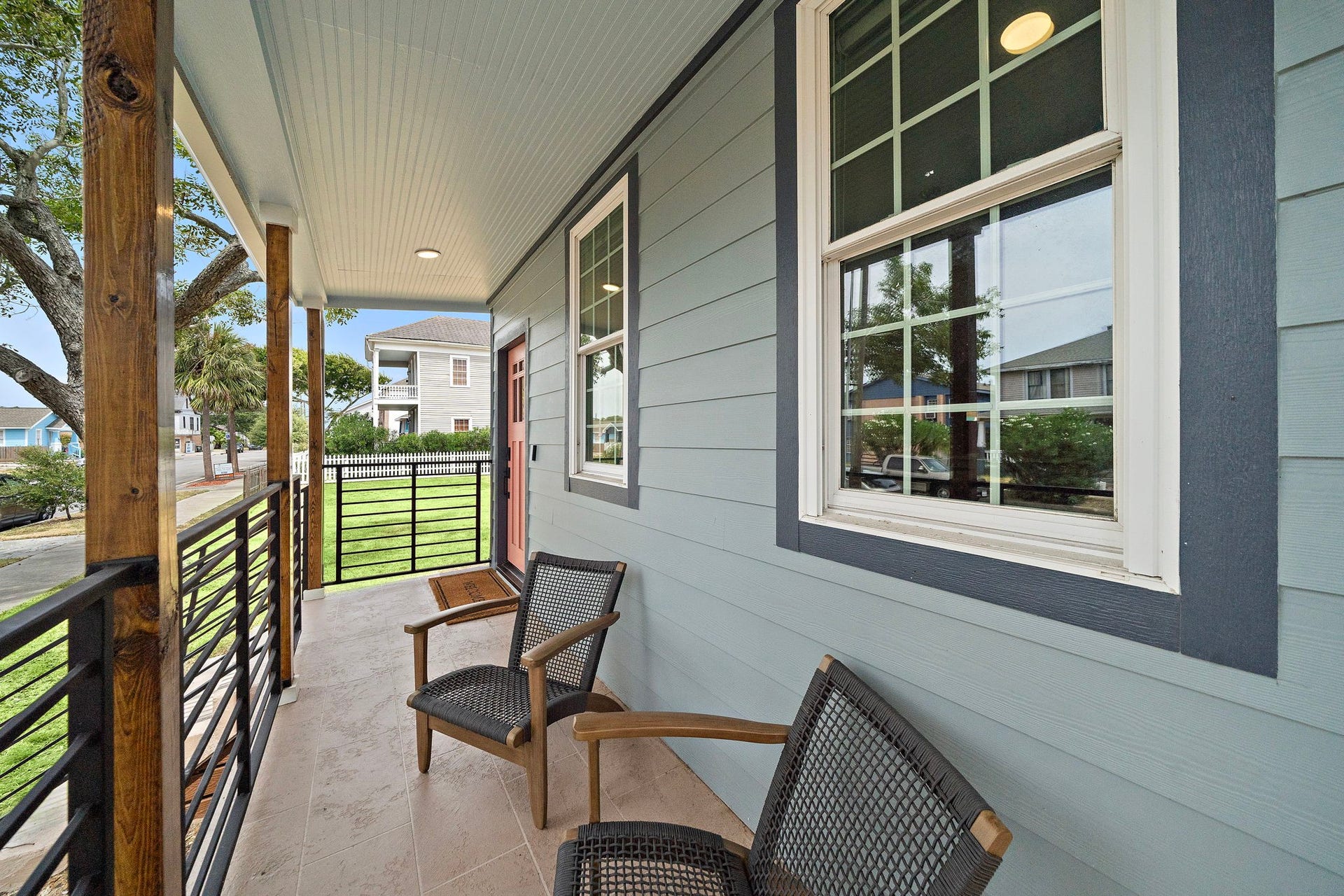 1825 Avenue N Street, Galveston, TX 77550 Another view of the front porch.