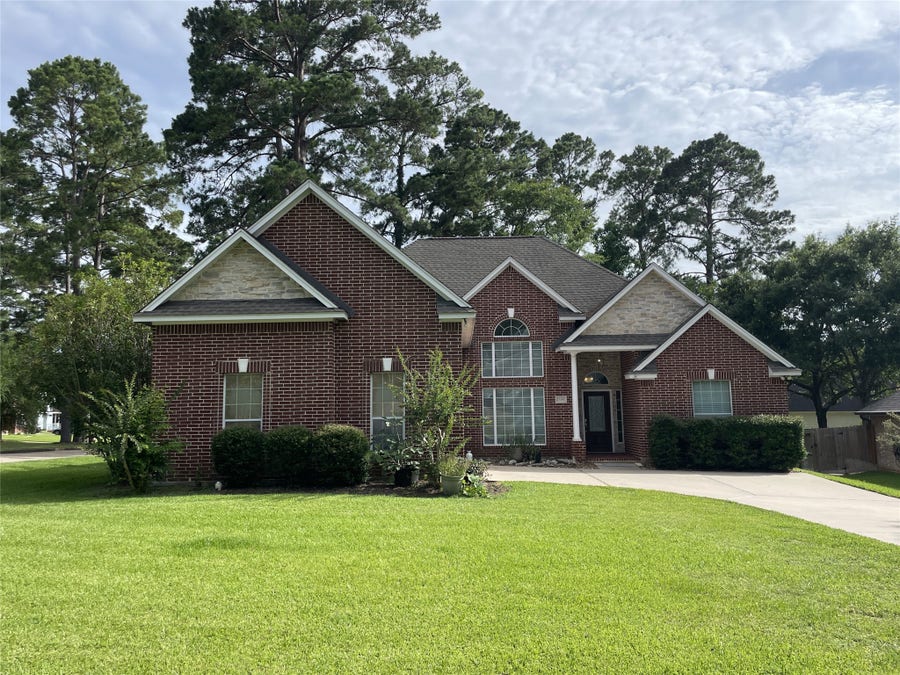 Property photo for 15480 Constellation Circle W, Willis, TX
