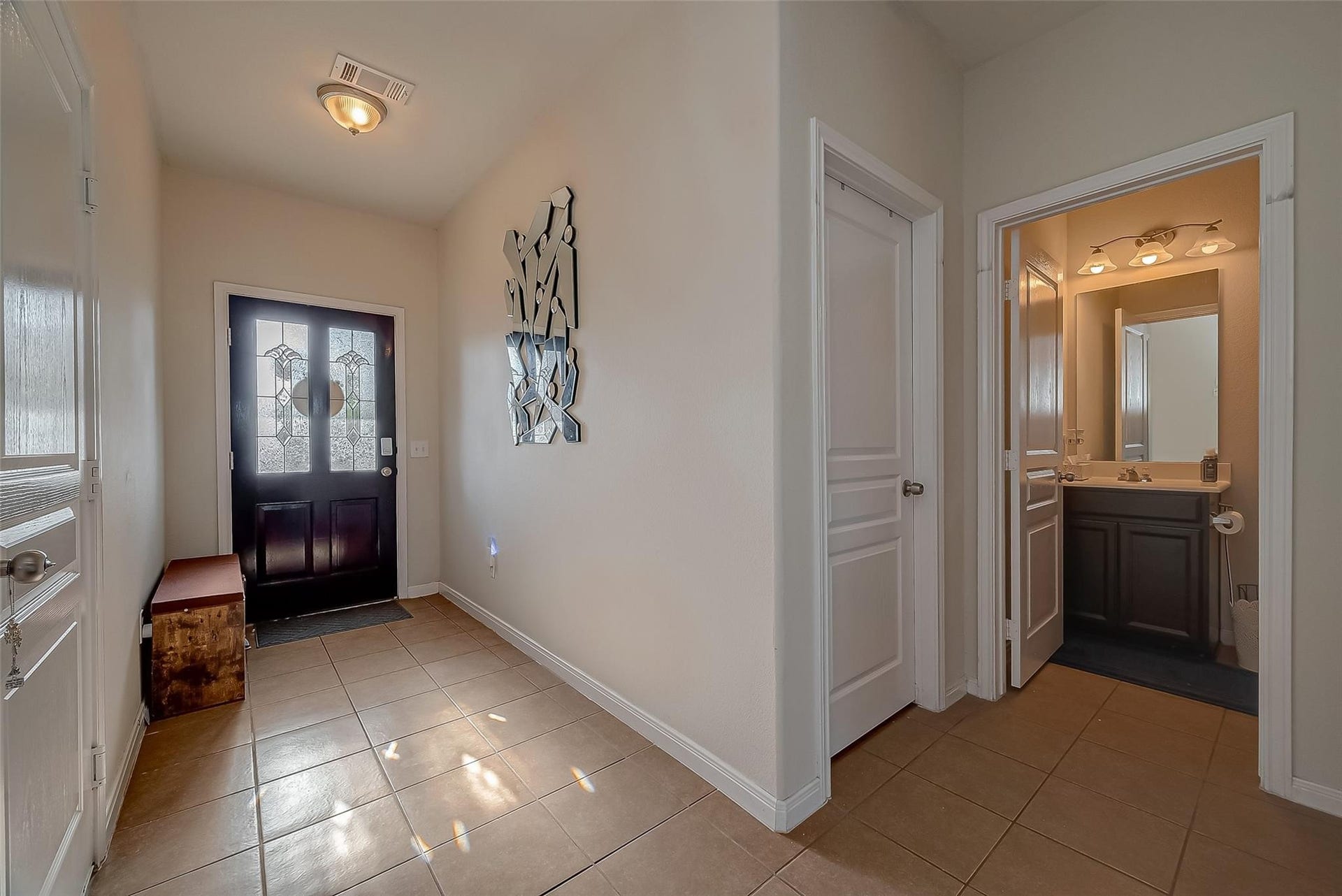 13907 Rimple Bend Lane, Houston, TX 77048 Entry