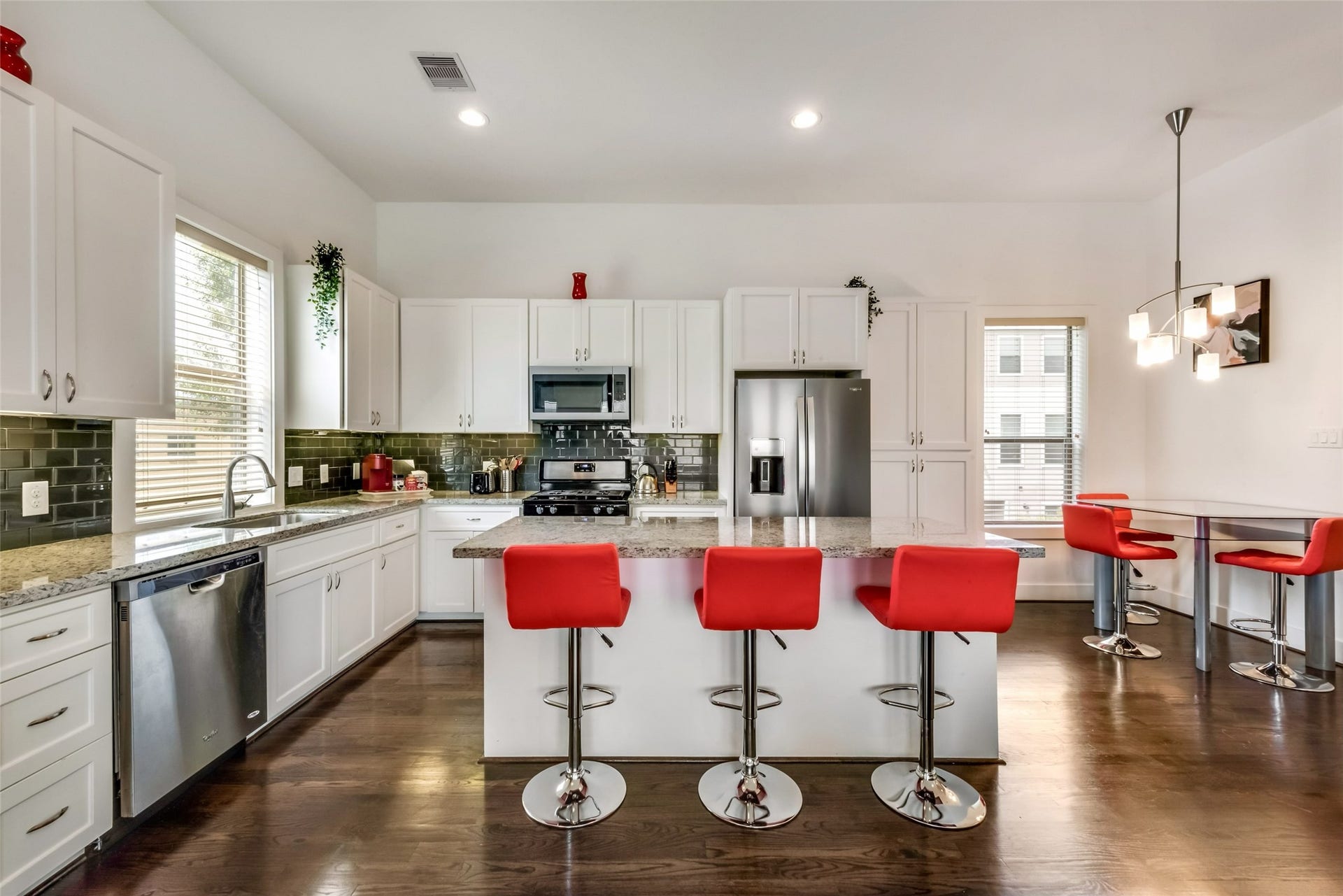 3507 Bastrop Street, Houston, TX 77004 3507 Bastrop Street, Houston, TX 77004