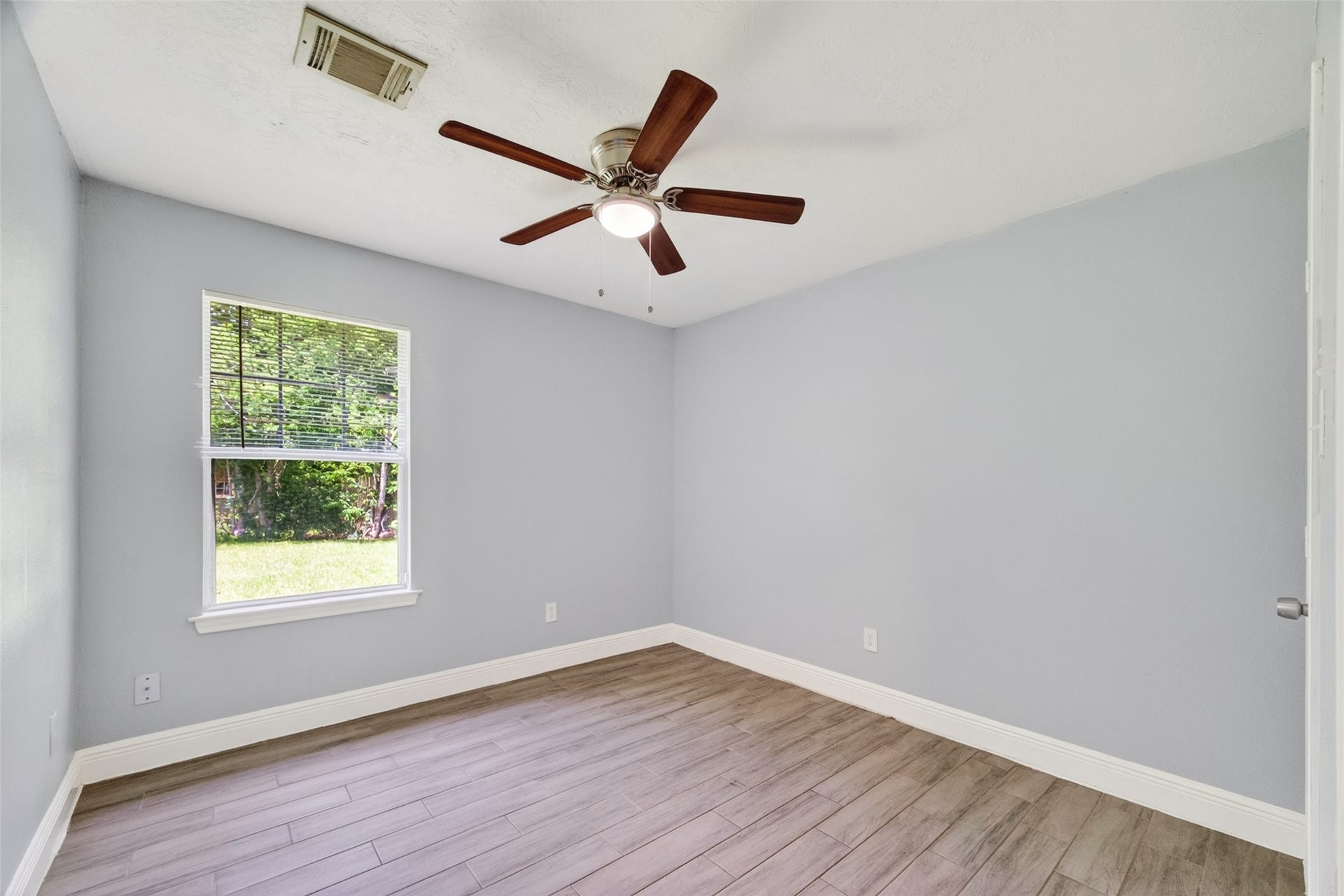 3031 Groton Drive, Houston, TX 77051 3031 Groton Drive, Houston, TX 77051