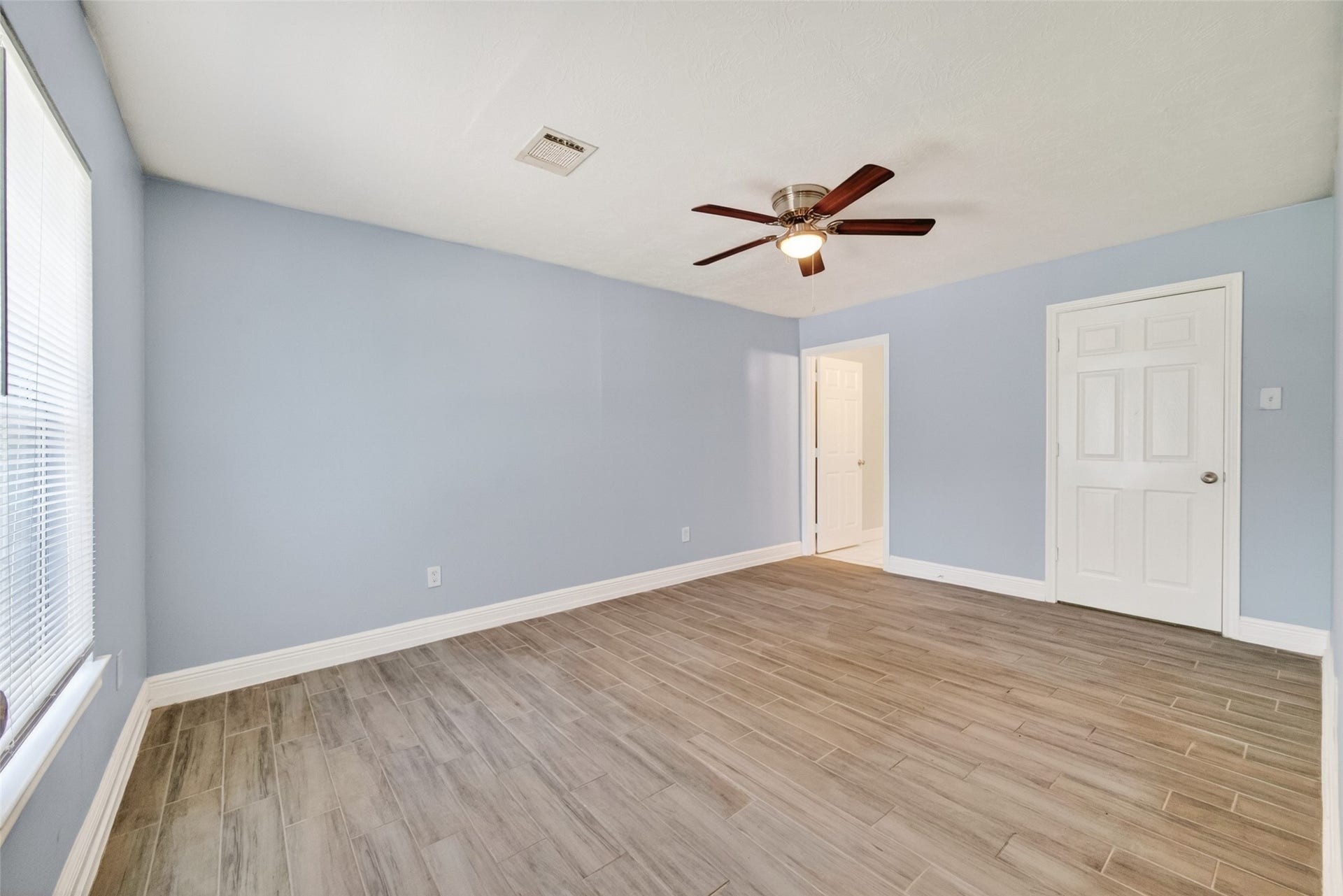 3031 Groton Drive, Houston, TX 77051 3031 Groton Drive, Houston, TX 77051