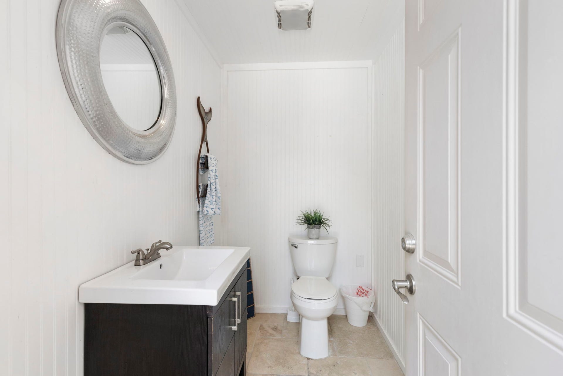 130 S Arrow Canyon Circle, The Woodlands, TX 77389 Very convenient pool bathroom. No need to go inside with wet swimming suits!