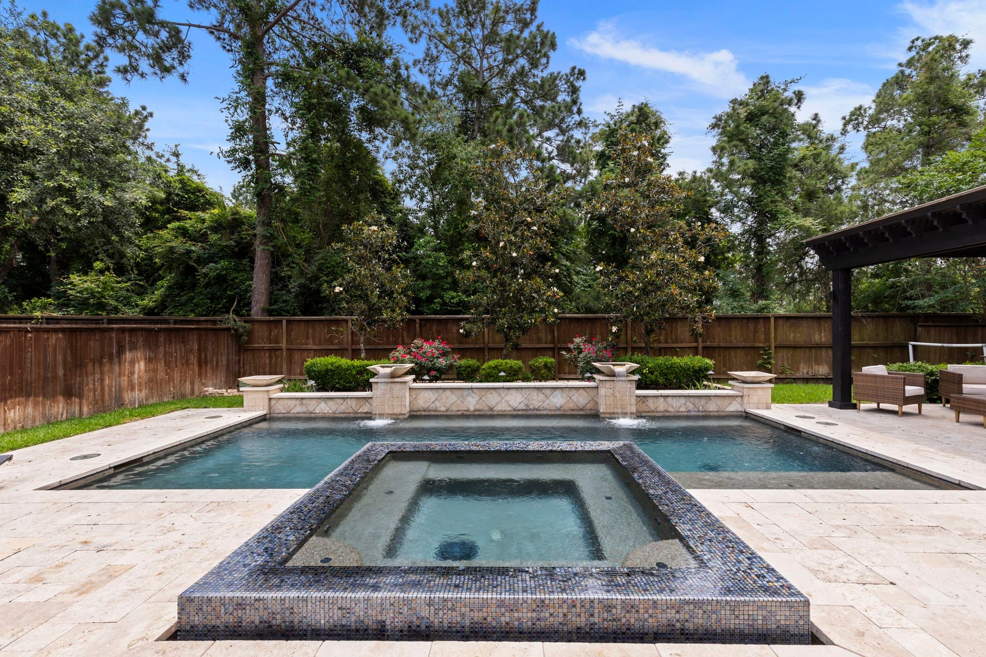 130 S Arrow Canyon Circle, The Woodlands, TX 77389 Your Private Resort Awaits in Creekside Park!!
