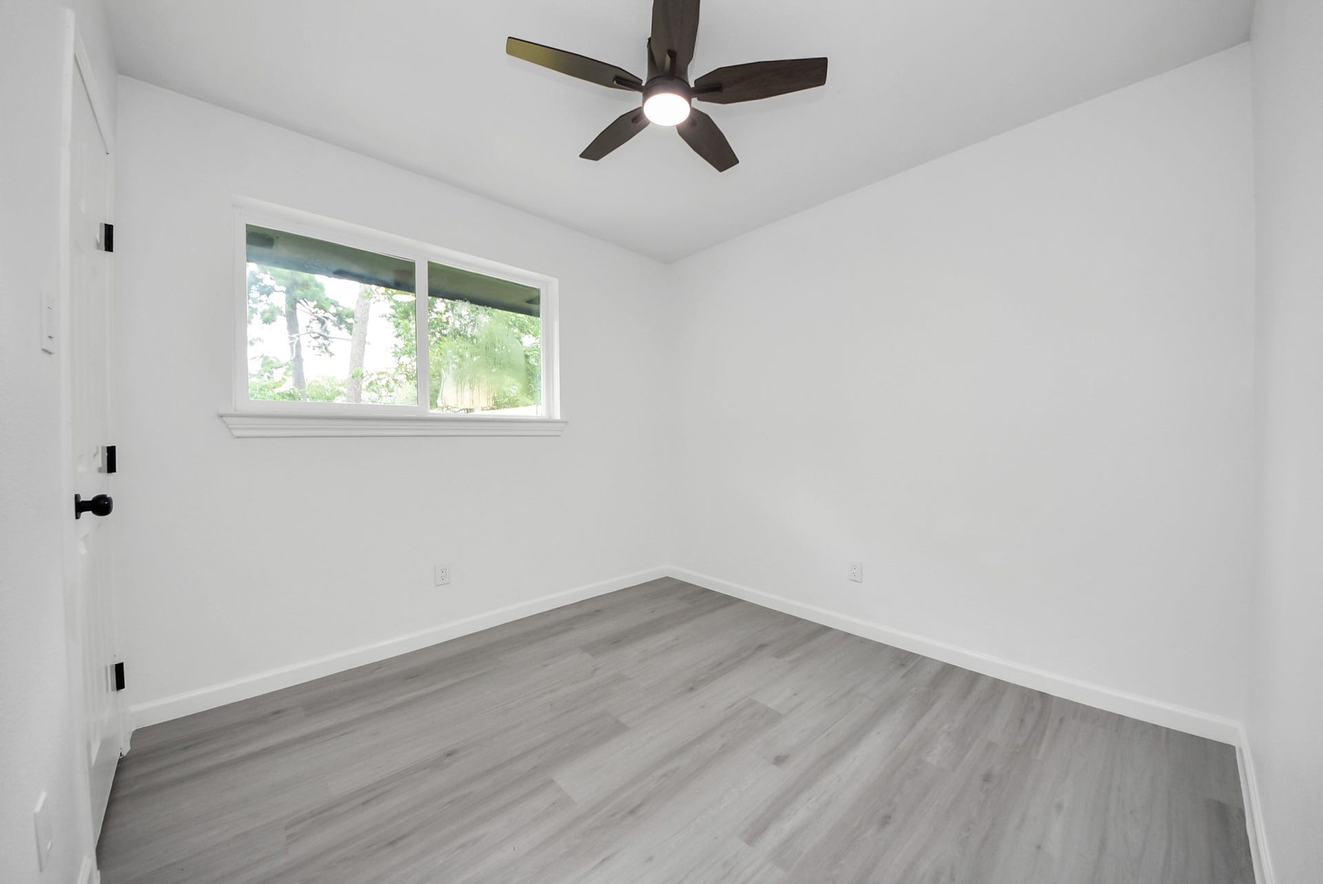 6314 Silver Chalice Drive, Houston, TX 77088 6314 Silver Chalice Drive, Houston, TX 77088