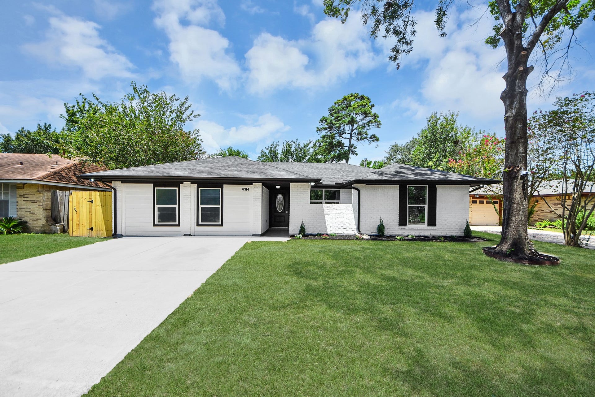 6314 Silver Chalice Drive, Houston, TX 77088 6314 Silver Chalice Drive, Houston, TX 77088