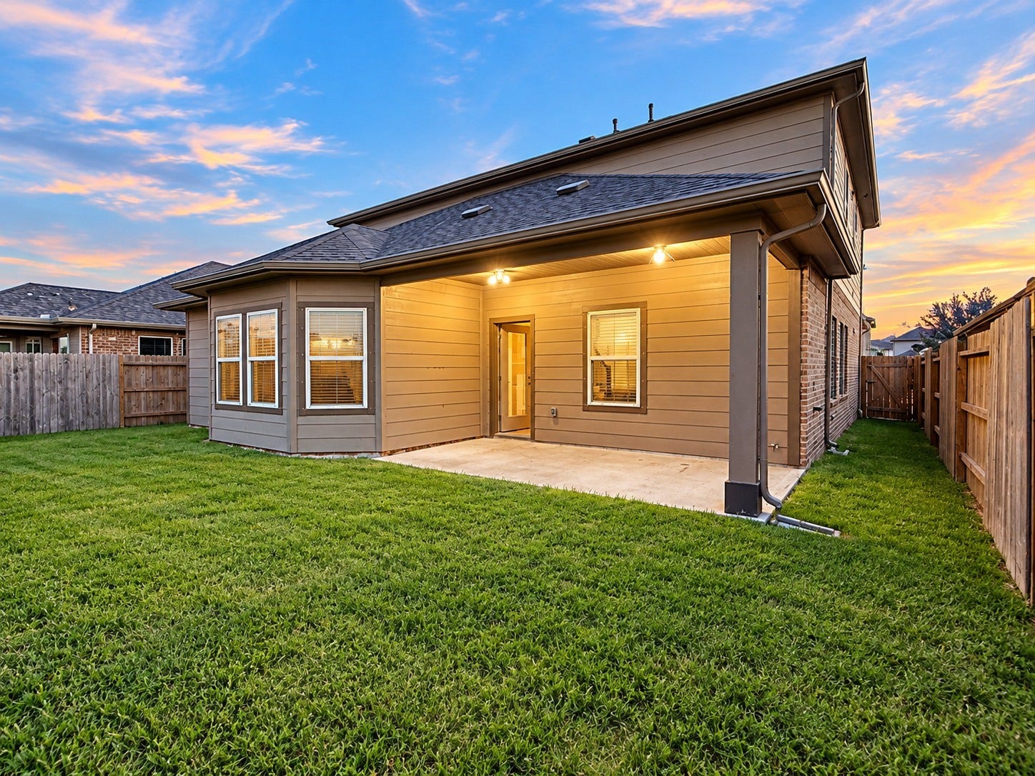 10012 Deussen Lane, Texas City, TX 77591 10012 Deussen Lane, Texas City, TX 77591
