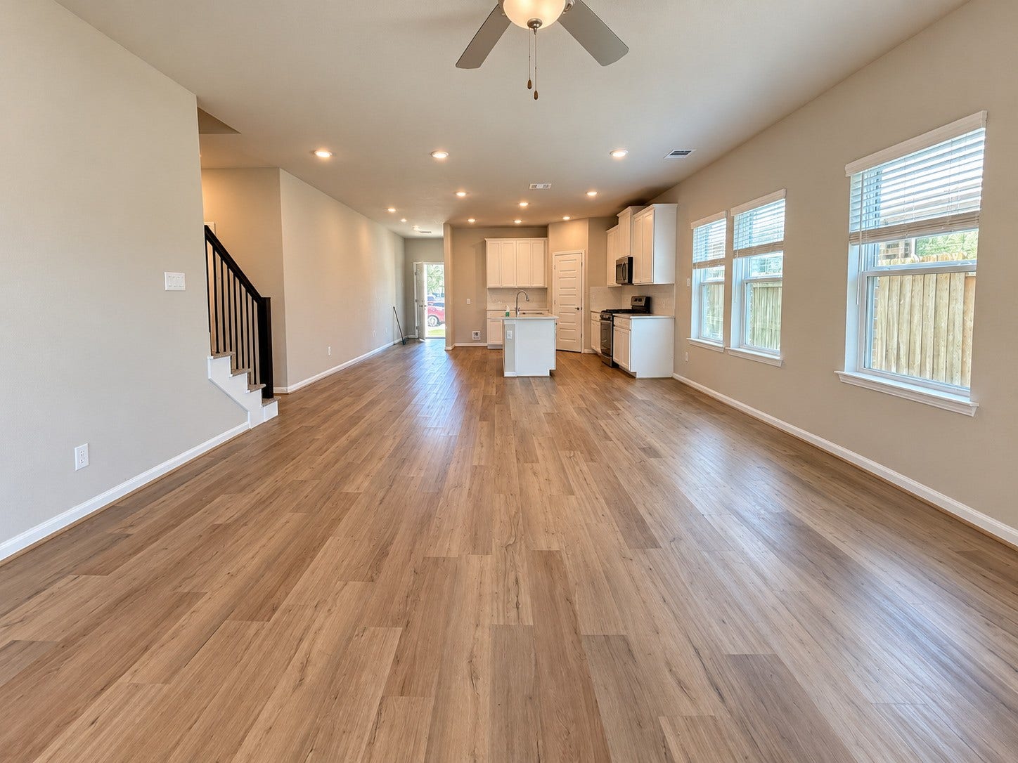 10012 Deussen Lane, Texas City, TX 77591 10012 Deussen Lane, Texas City, TX 77591