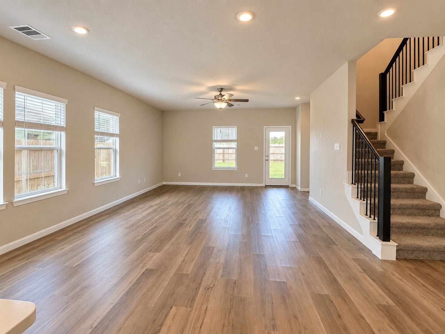 10012 Deussen Lane, Texas City, TX 77591 10012 Deussen Lane, Texas City, TX 77591