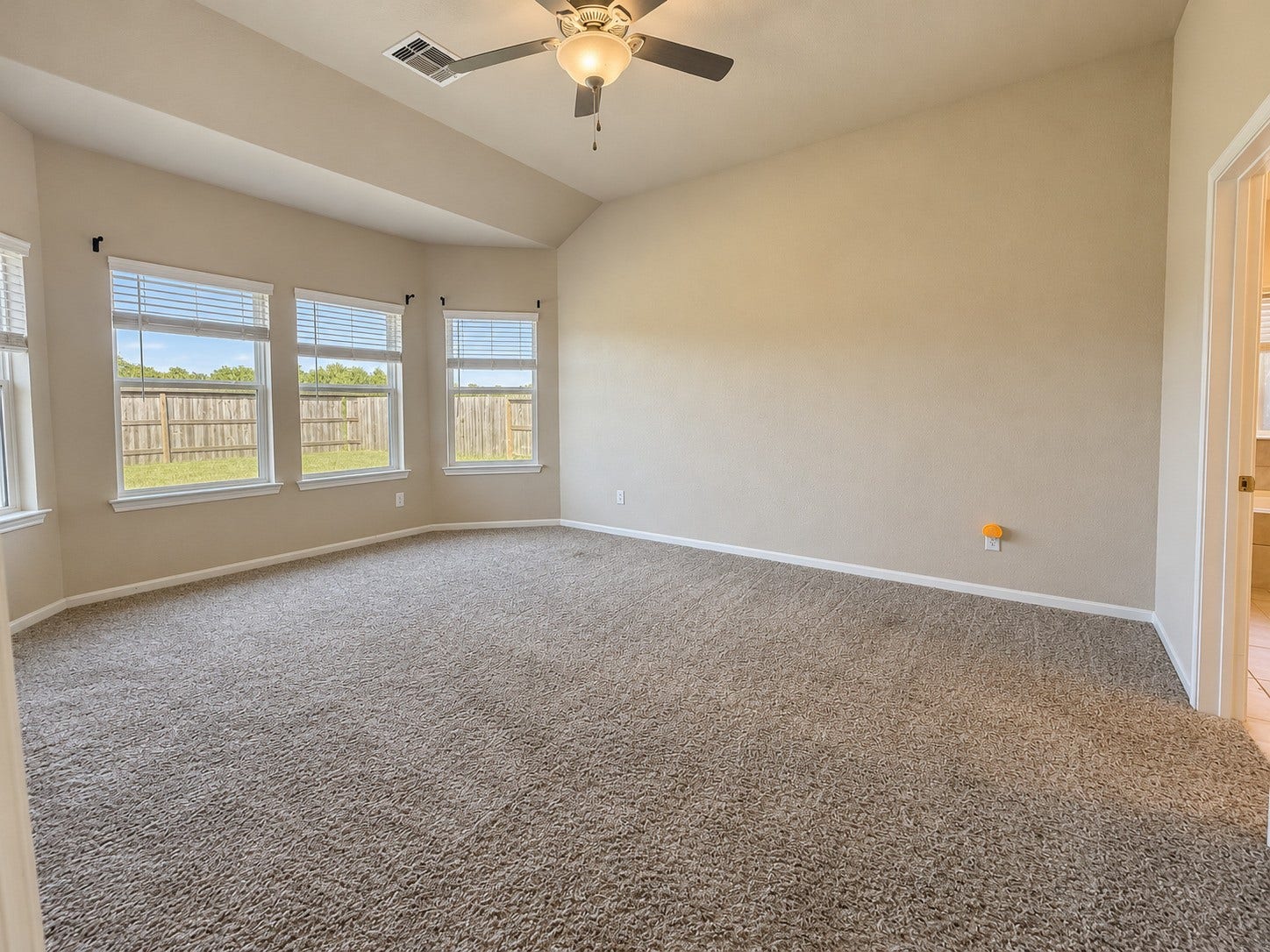 10012 Deussen Lane, Texas City, TX 77591 10012 Deussen Lane, Texas City, TX 77591