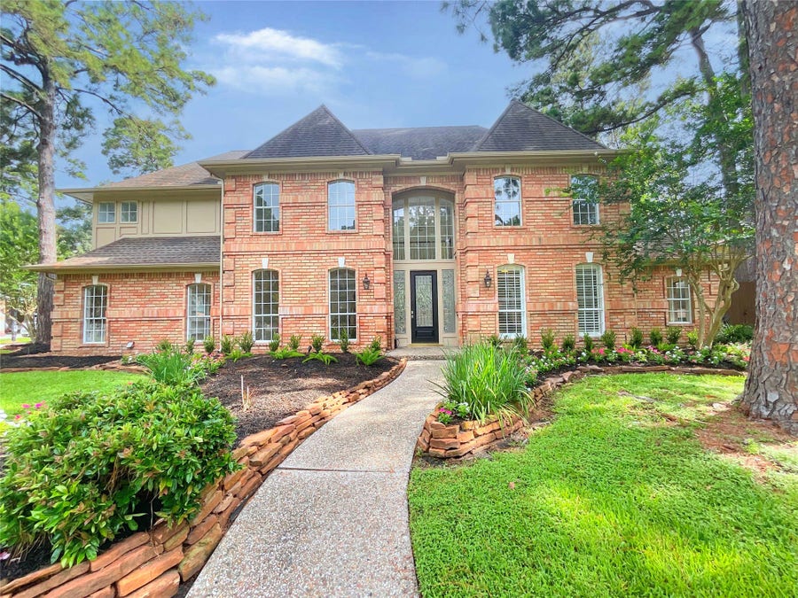 Property photo for 1810 Seven Maples Drive, Houston, TX