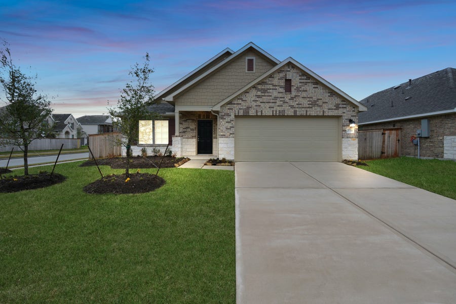 Property photo for 2734 San Bernard Drive, Fresno, TX