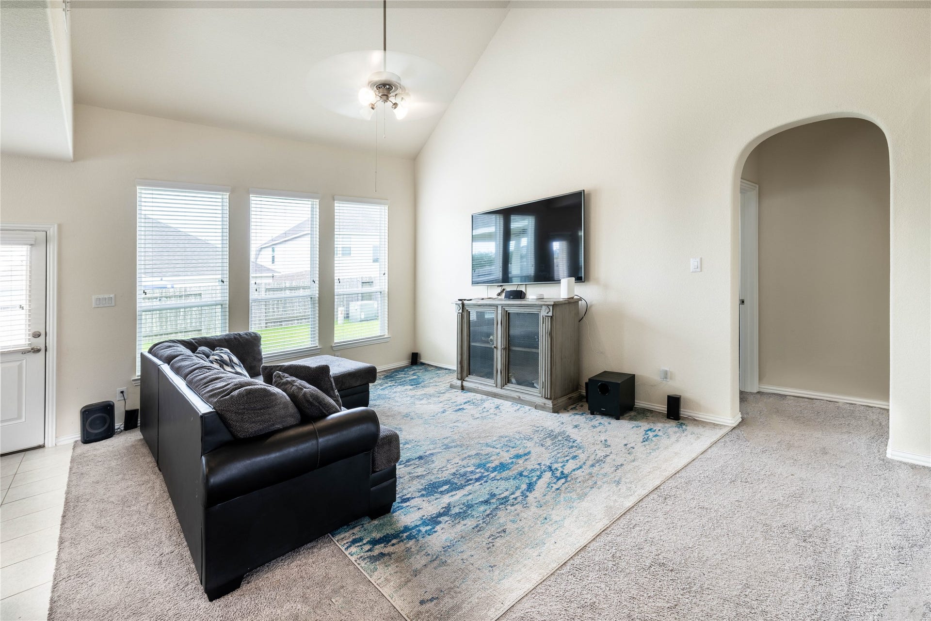 2318 N Red Slate Drive, Rosharon, TX 77583 2318 N Red Slate Drive, Rosharon, TX 77583