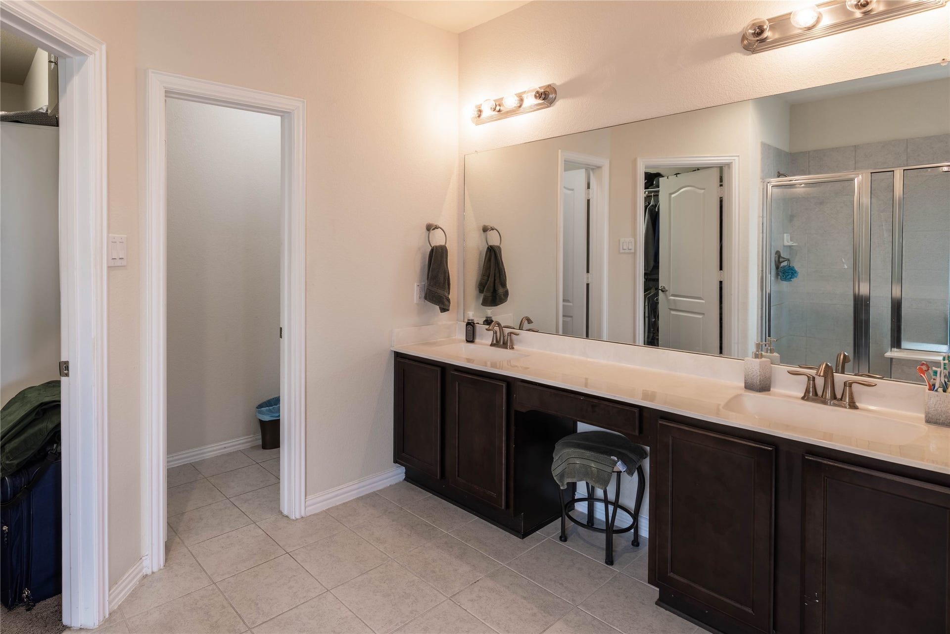 2318 N Red Slate Drive, Rosharon, TX 77583 2318 N Red Slate Drive, Rosharon, TX 77583