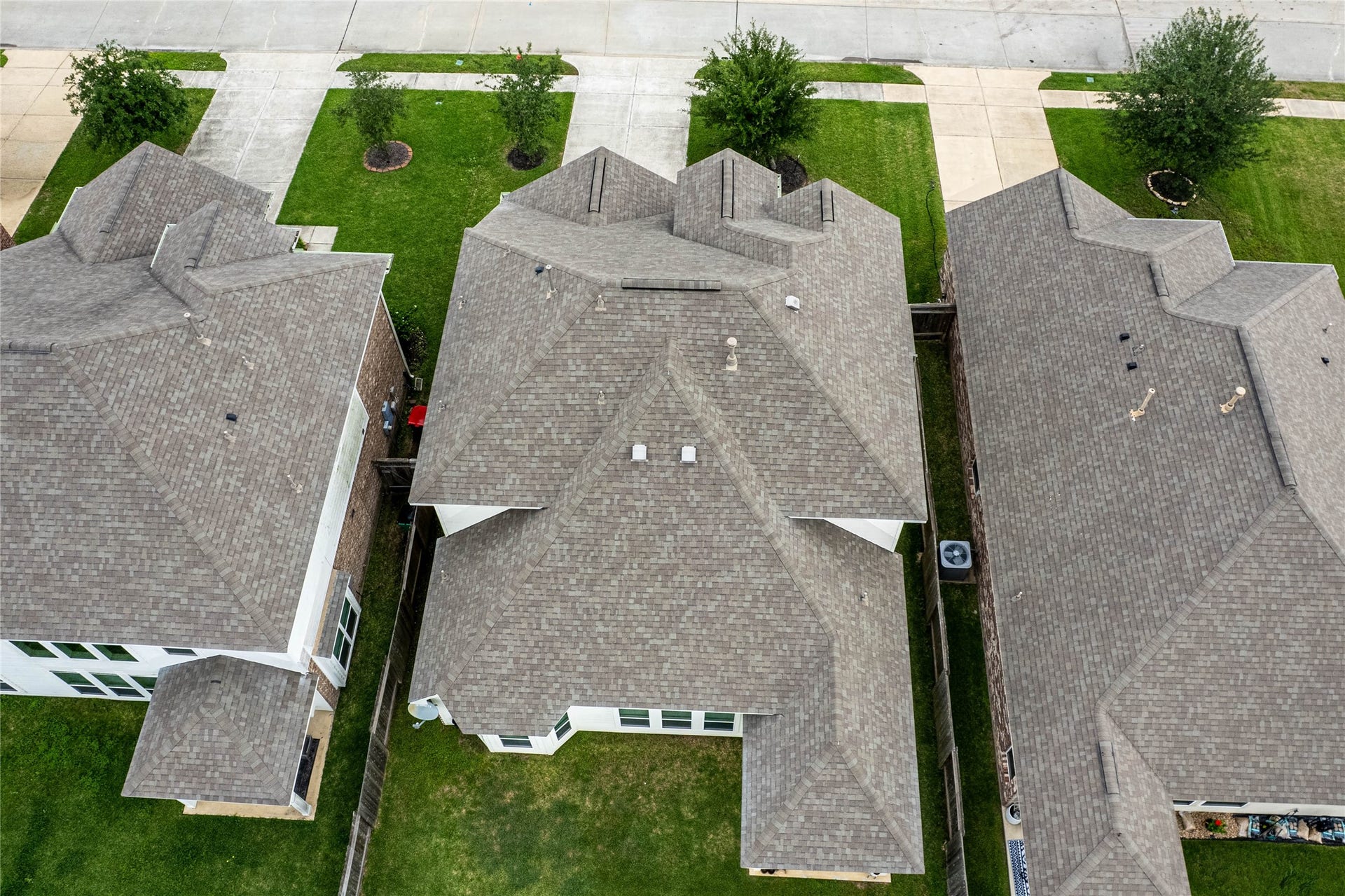 2318 N Red Slate Drive, Rosharon, TX 77583 2318 N Red Slate Drive, Rosharon, TX 77583