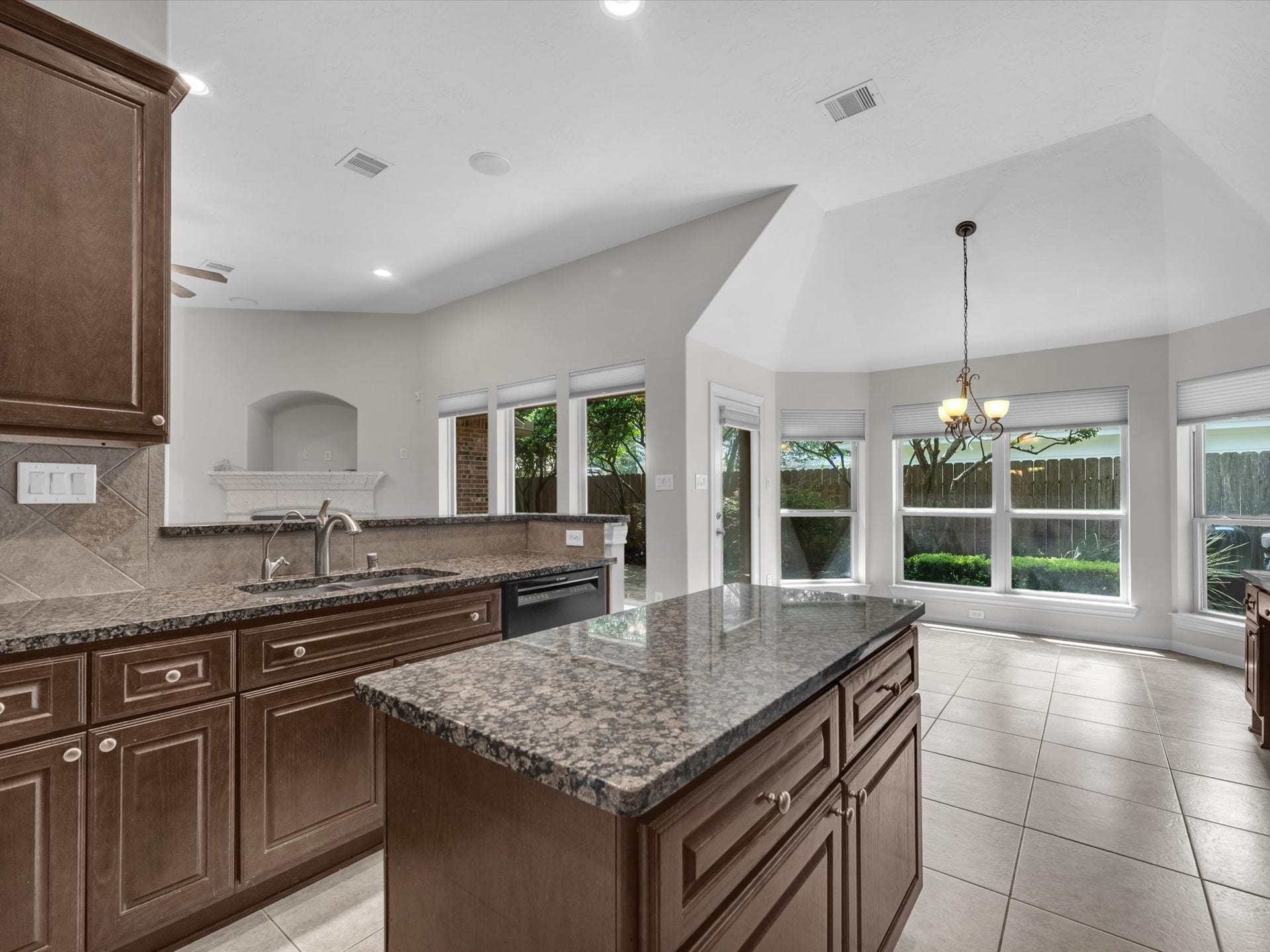20960 Annendale Circle, Porter, TX 77365