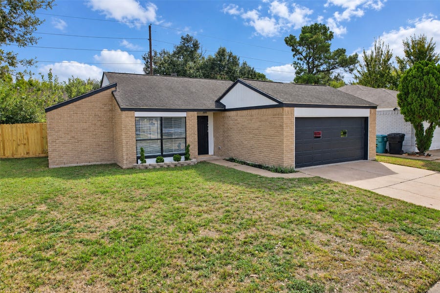 Property photo for 4818 Tenderwood Drive, Houston, TX