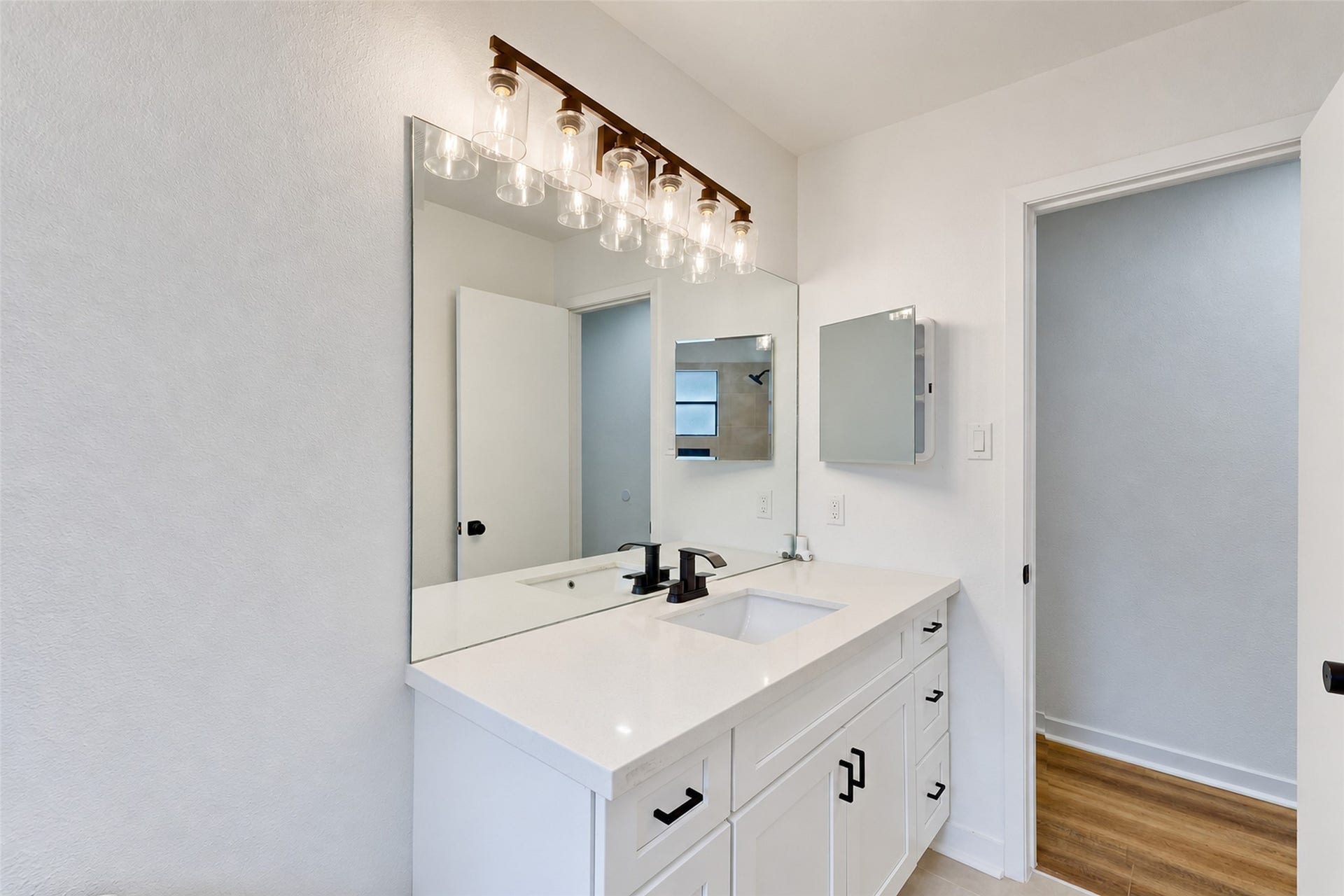 4818 Tenderwood Drive, Houston, TX 77041 4818 Tenderwood Drive, Houston, TX 77041