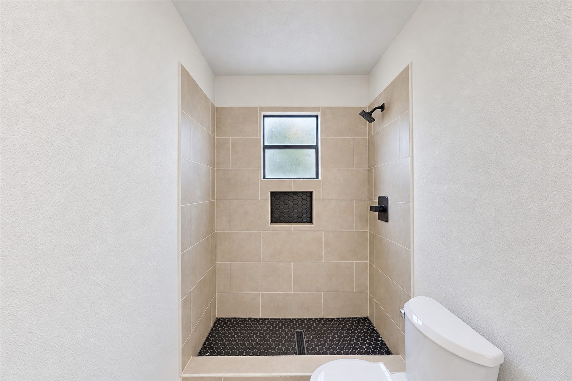 4818 Tenderwood Drive, Houston, TX 77041 4818 Tenderwood Drive, Houston, TX 77041