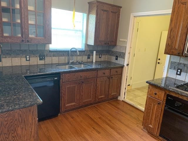 1130 Steven Drive, Alvin, TX 77511