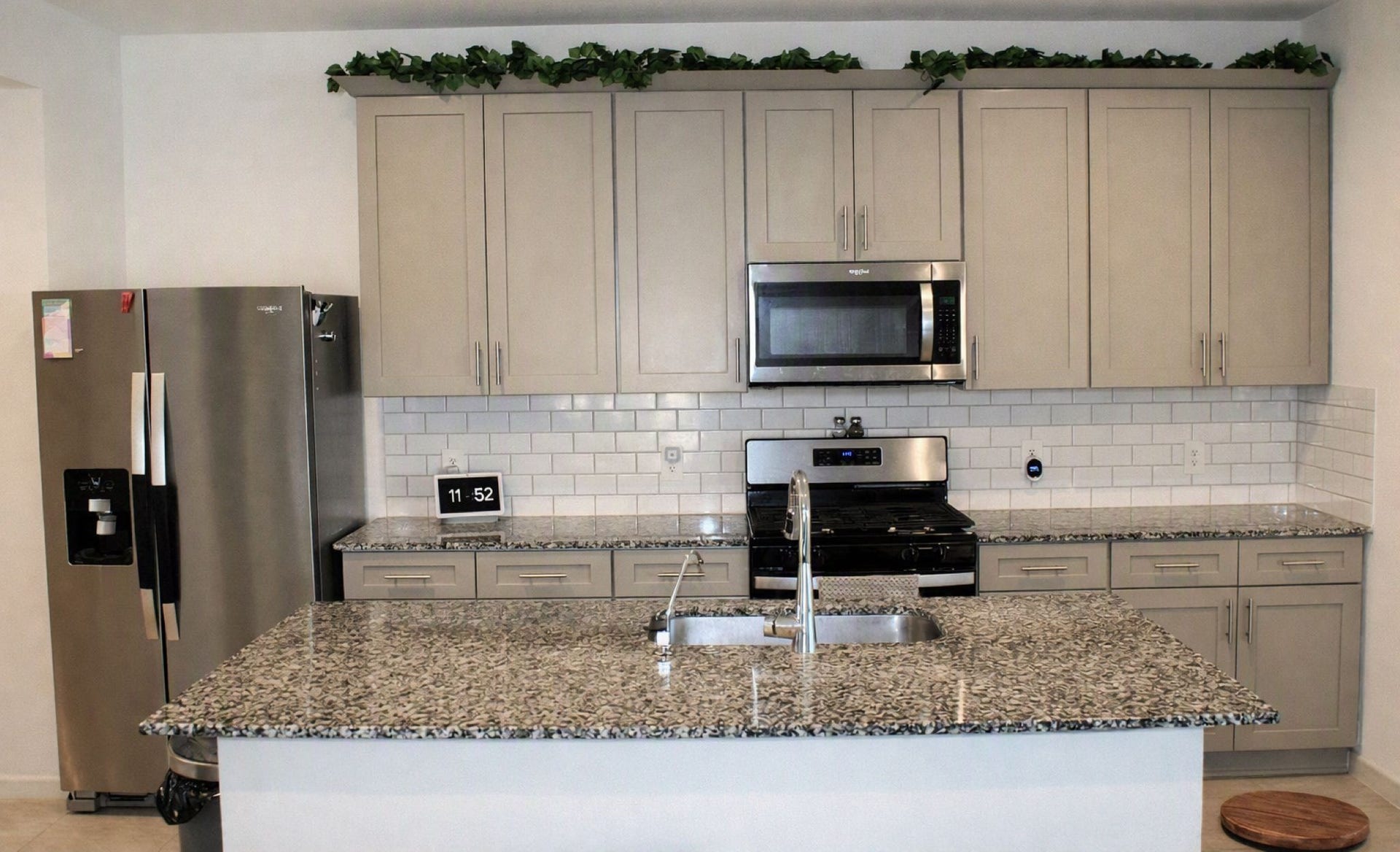 5030 Pine Haven Lane, Fresno, TX 77545 5030 Pine Haven Lane, Fresno, TX 77545