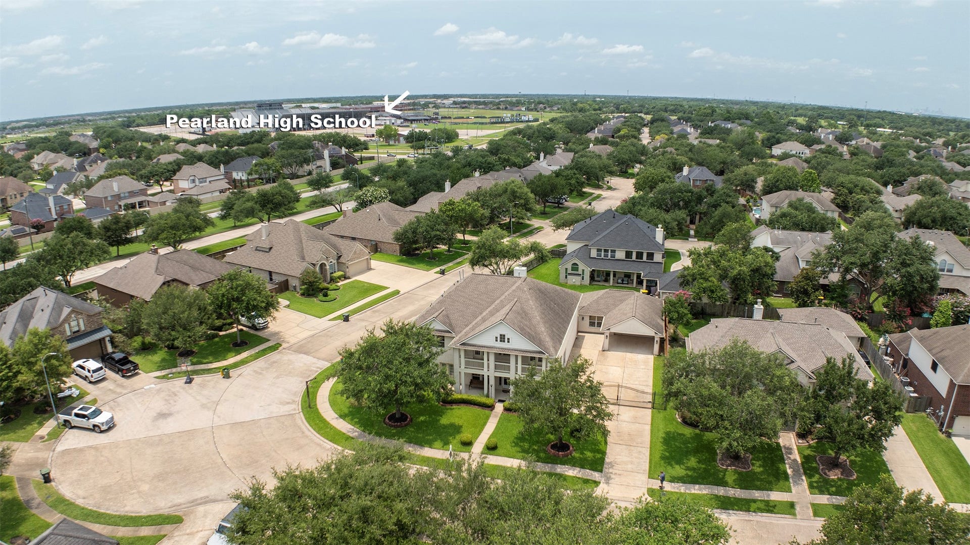 3612 Fir Hollow Way, Pearland, TX 77581 Ideally located near highly regarded Pearland High School, neighborhood amenities, and everything that makes this Pearland location so desirable.